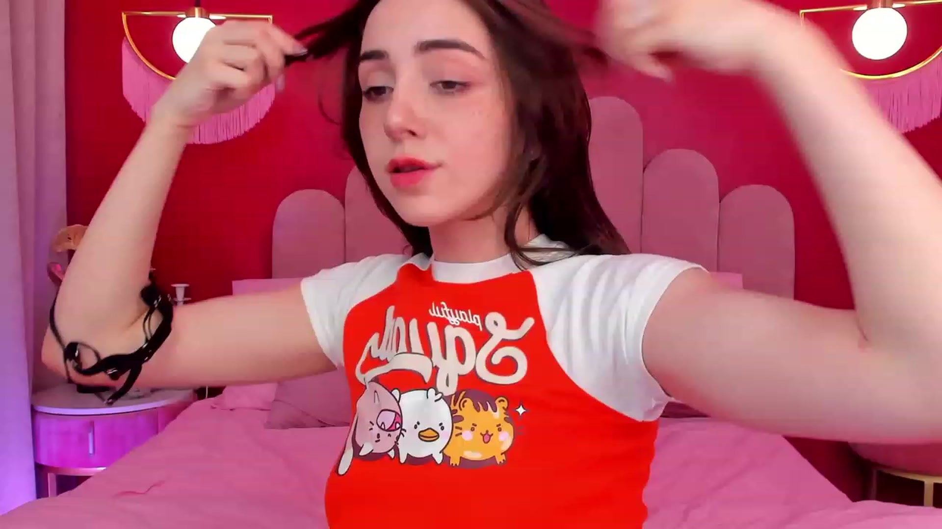 Gallery image thumbnail from ElsaYoung's myfreecams stream on, 05/30/2023, 12:40 image 18 of 20