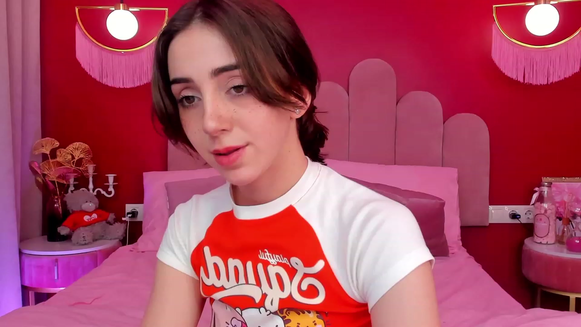 Gallery image thumbnail from ElsaYoung's myfreecams stream on, 05/30/2023, 12:40 image 20 of 20