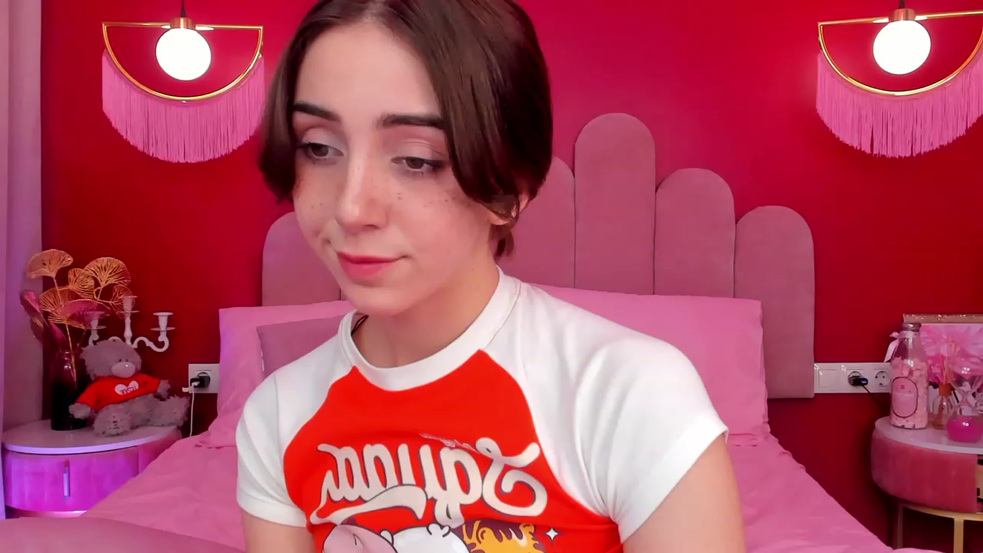 Gallery image thumbnail from ElsaYoung's myfreecams stream on, 05/30/2023, 13:14 image 12 of 20