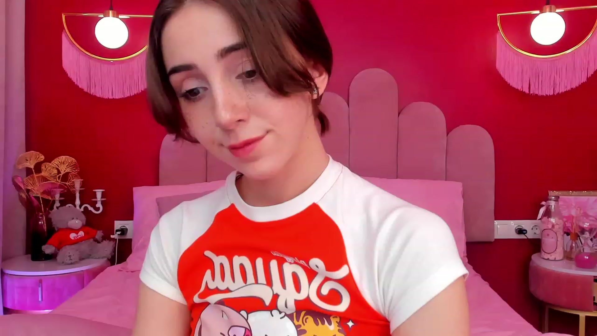 Gallery image thumbnail from ElsaYoung's myfreecams stream on, 05/30/2023, 13:14 image 19 of 20