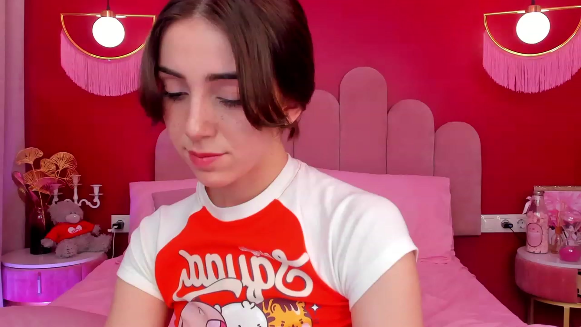 Gallery image thumbnail from ElsaYoung's myfreecams stream on, 05/30/2023, 13:14 image 14 of 20