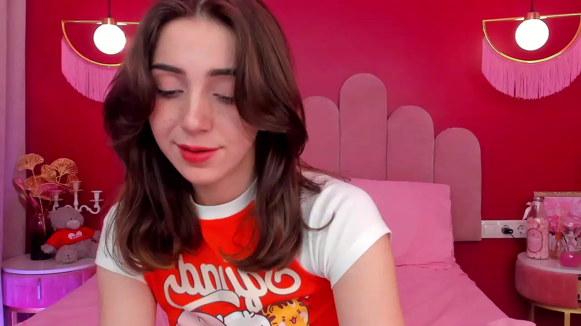 Gallery image thumbnail from ElsaYoung's myfreecams stream on, 05/30/2023, 14:09 image 13 of 20