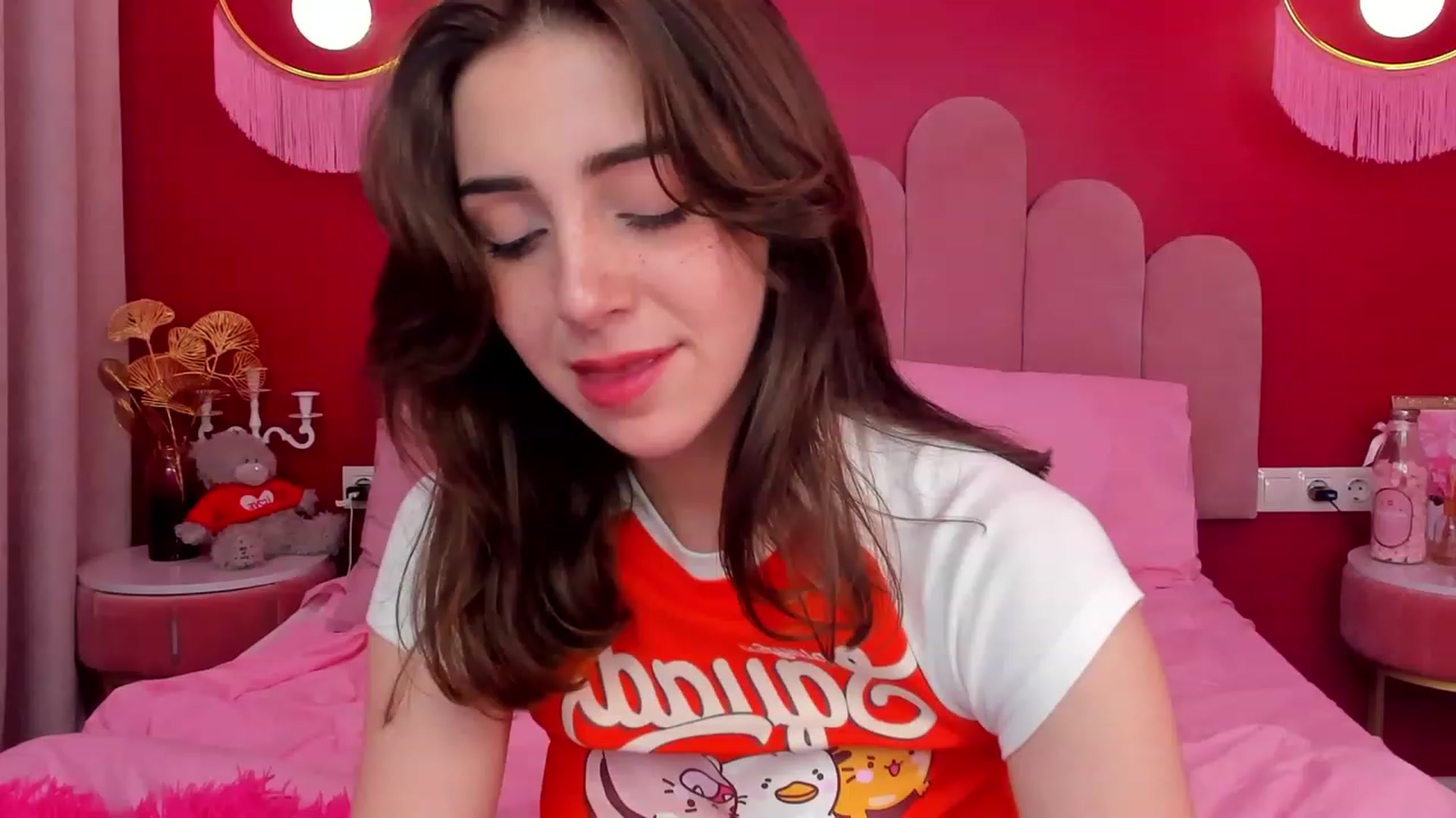 Gallery image thumbnail from ElsaYoung's myfreecams stream on, 05/30/2023, 15:01 image 1 of 20