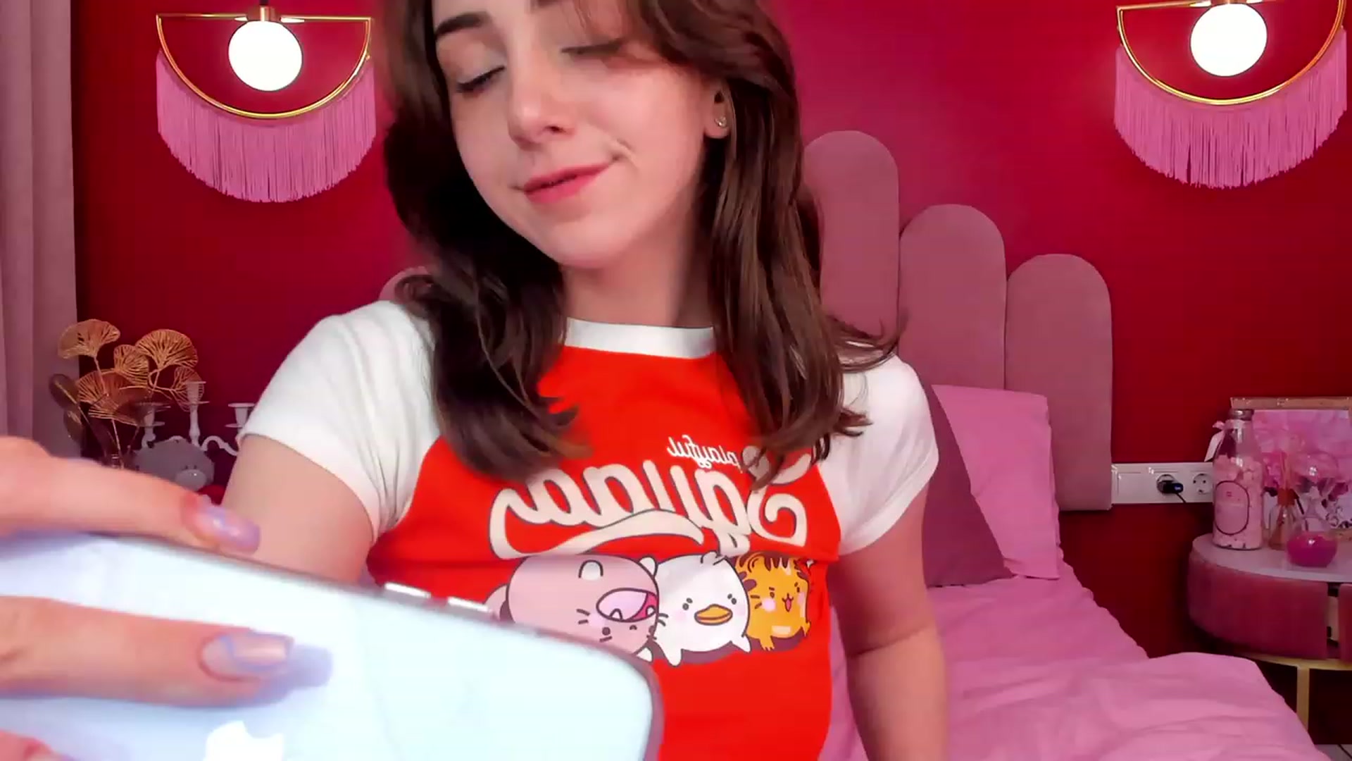Gallery image thumbnail from ElsaYoung's myfreecams stream on, 05/30/2023, 18:23 image 1 of 20