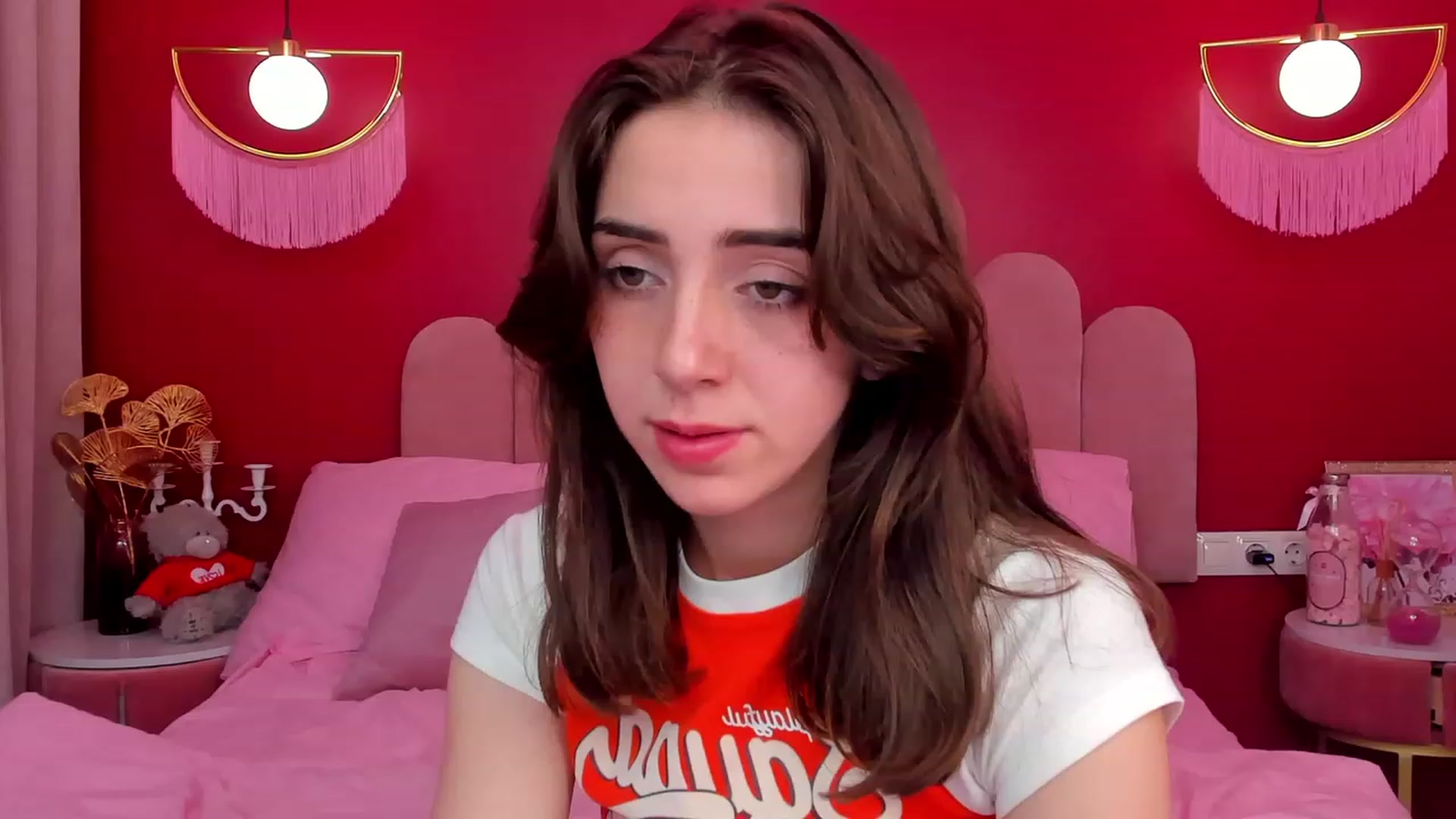 Gallery image thumbnail from ElsaYoung's myfreecams stream on, 05/30/2023, 18:23 image 10 of 20