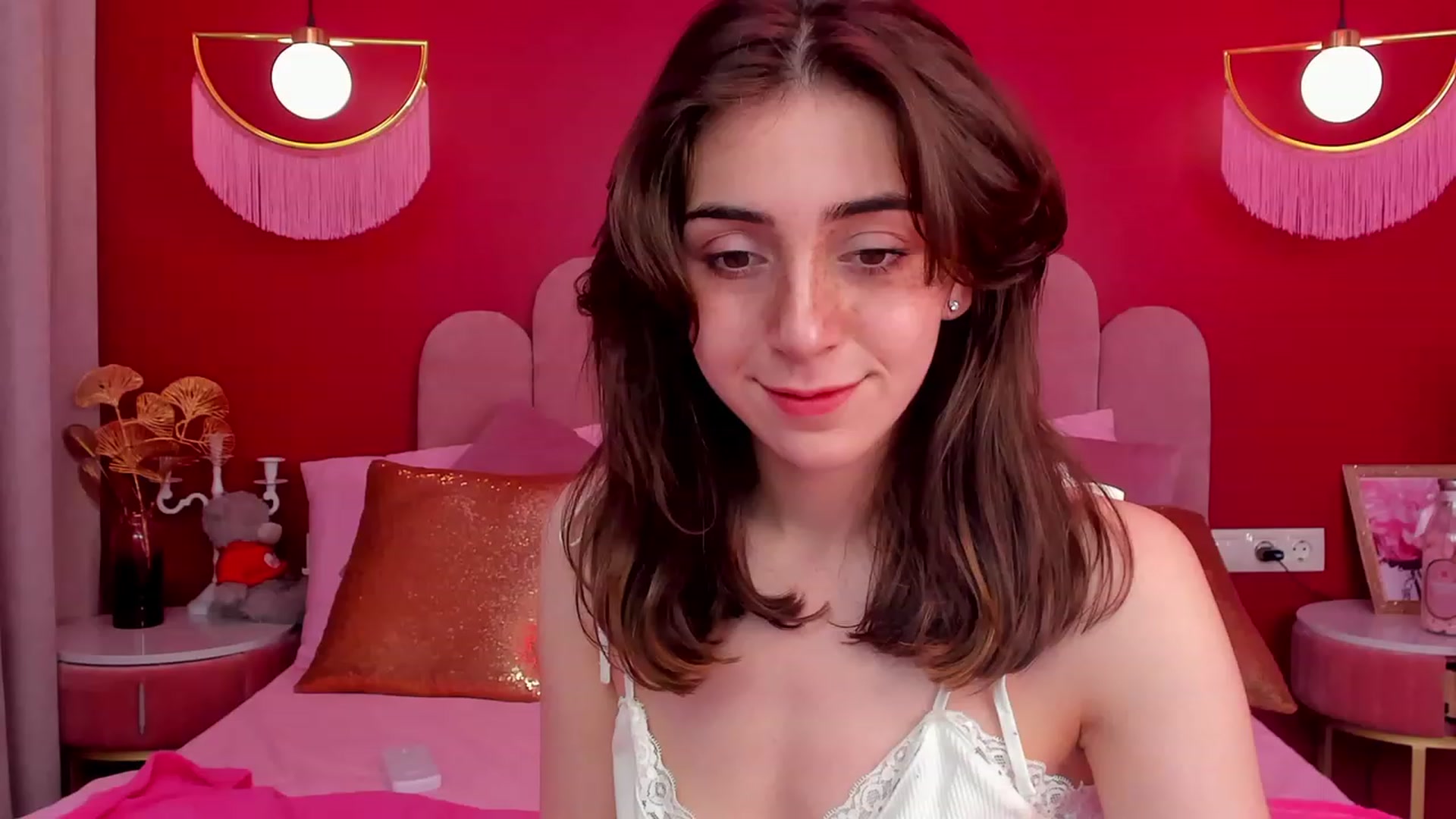Gallery image thumbnail from ElsaYoung's myfreecams stream on, 06/02/2023, 10:53 image 1 of 20