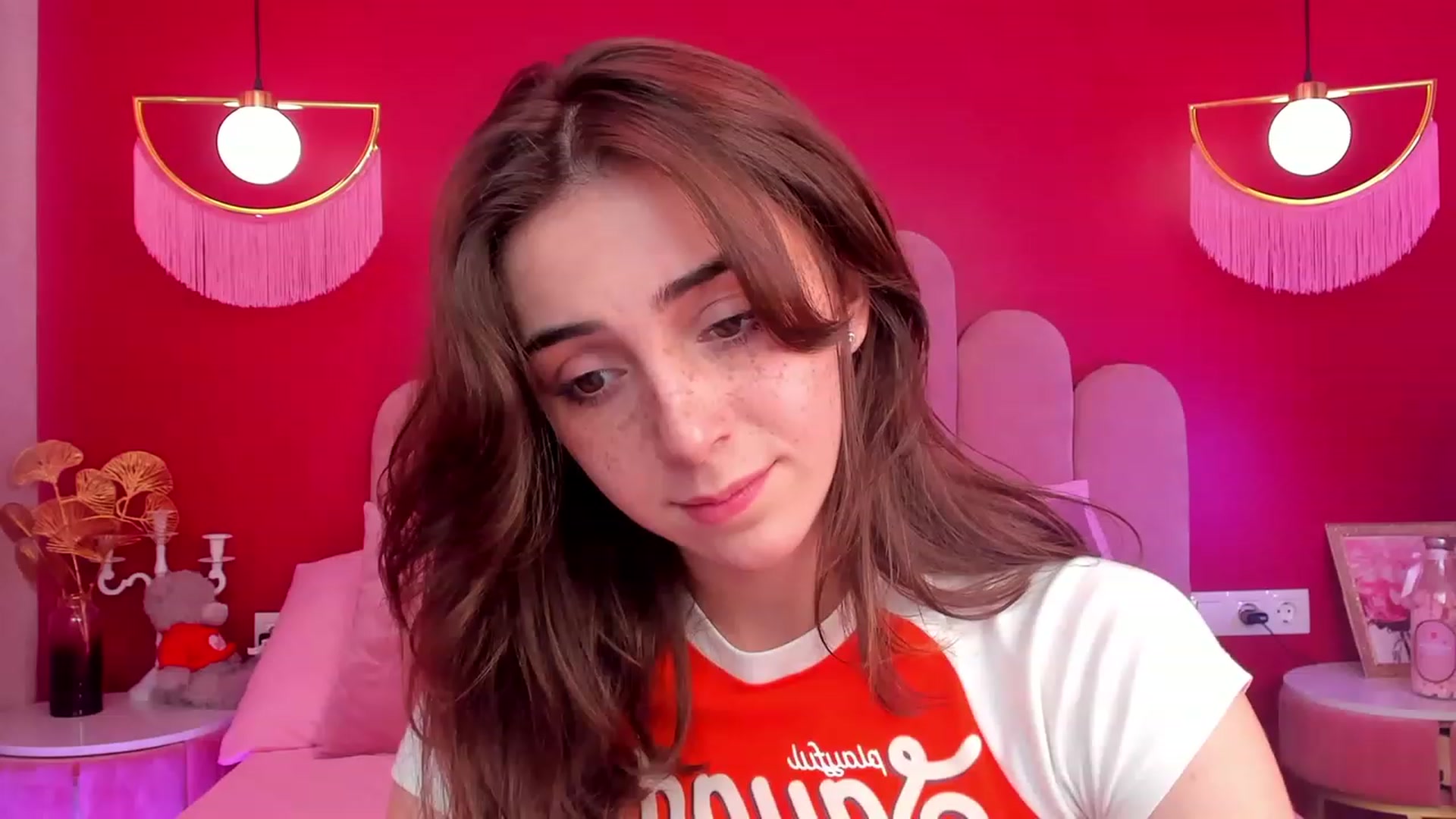 Gallery image thumbnail from ElsaYoung's myfreecams stream on, 06/03/2023, 06:17 image 20 of 20