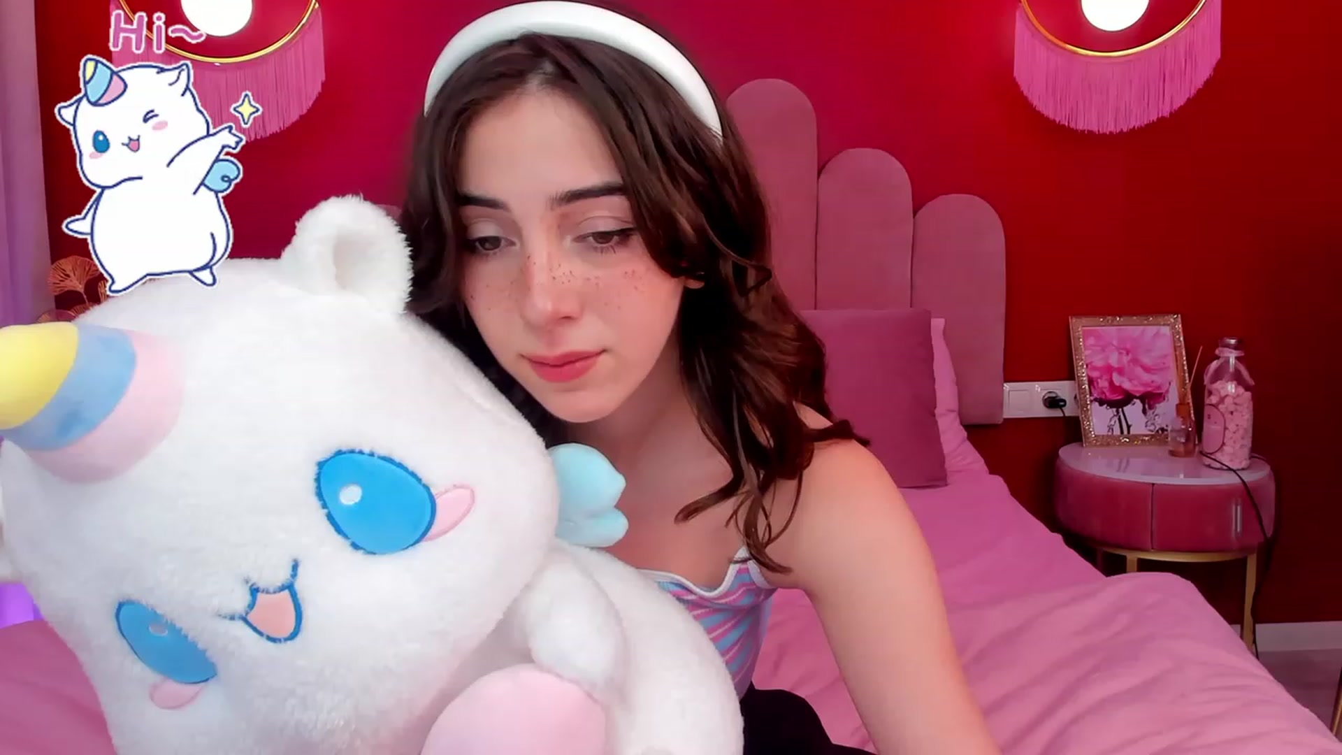Gallery image thumbnail from ElsaYoung's myfreecams stream on, 06/08/2023, 12:54 image 18 of 20