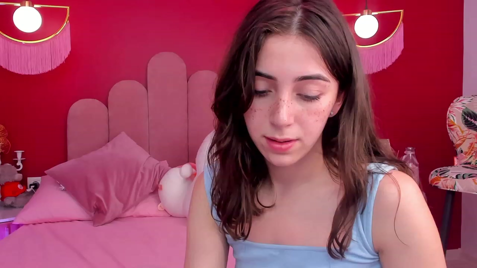 Gallery image thumbnail from ElsaYoung's myfreecams stream on, 06/10/2023, 12:27 image 11 of 20