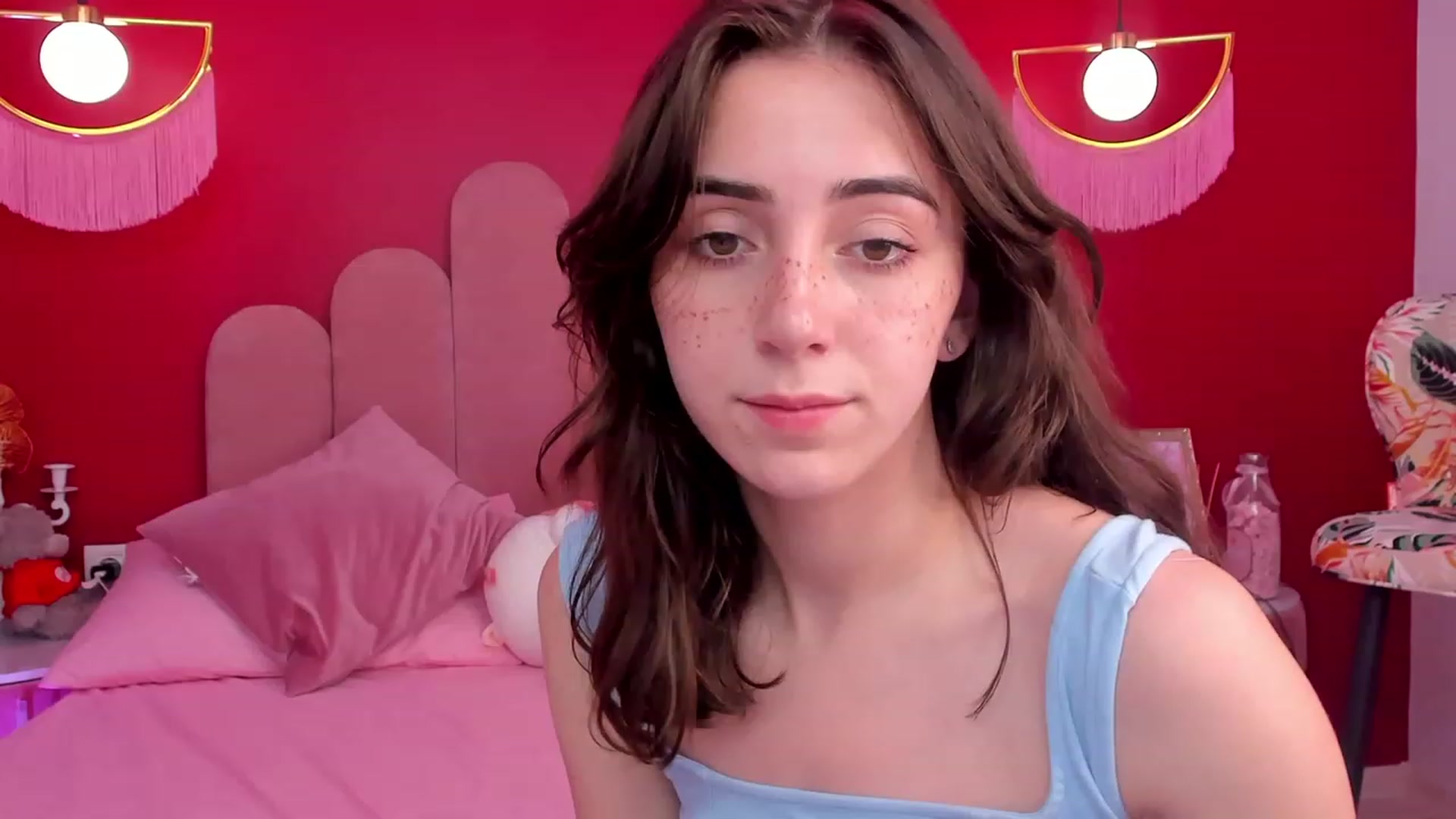 Gallery image thumbnail from ElsaYoung's myfreecams stream on, 06/10/2023, 12:27 image 12 of 20