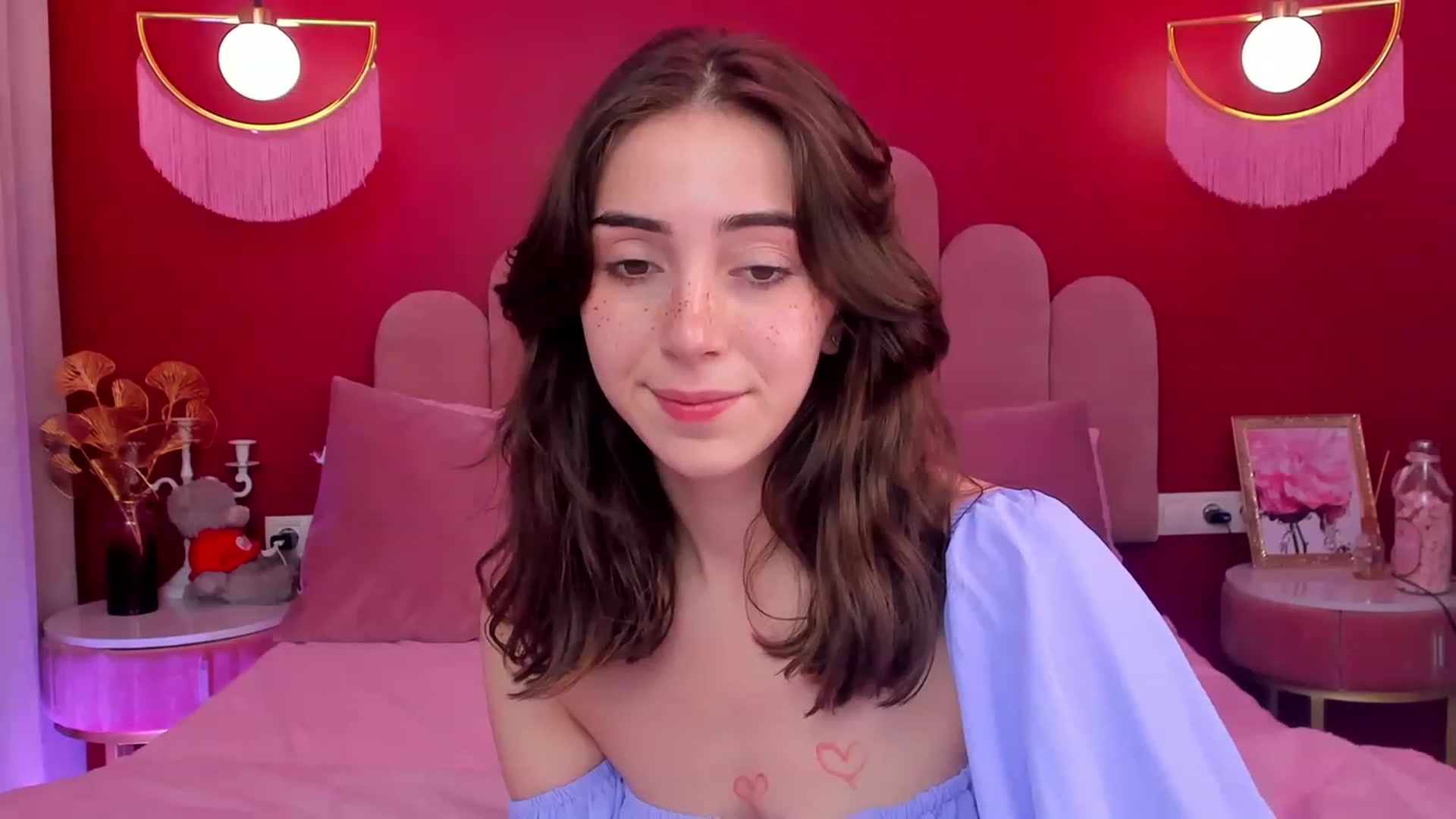 Gallery image thumbnail from ElsaYoung's myfreecams stream on, 06/11/2023, 16:07 image 16 of 20