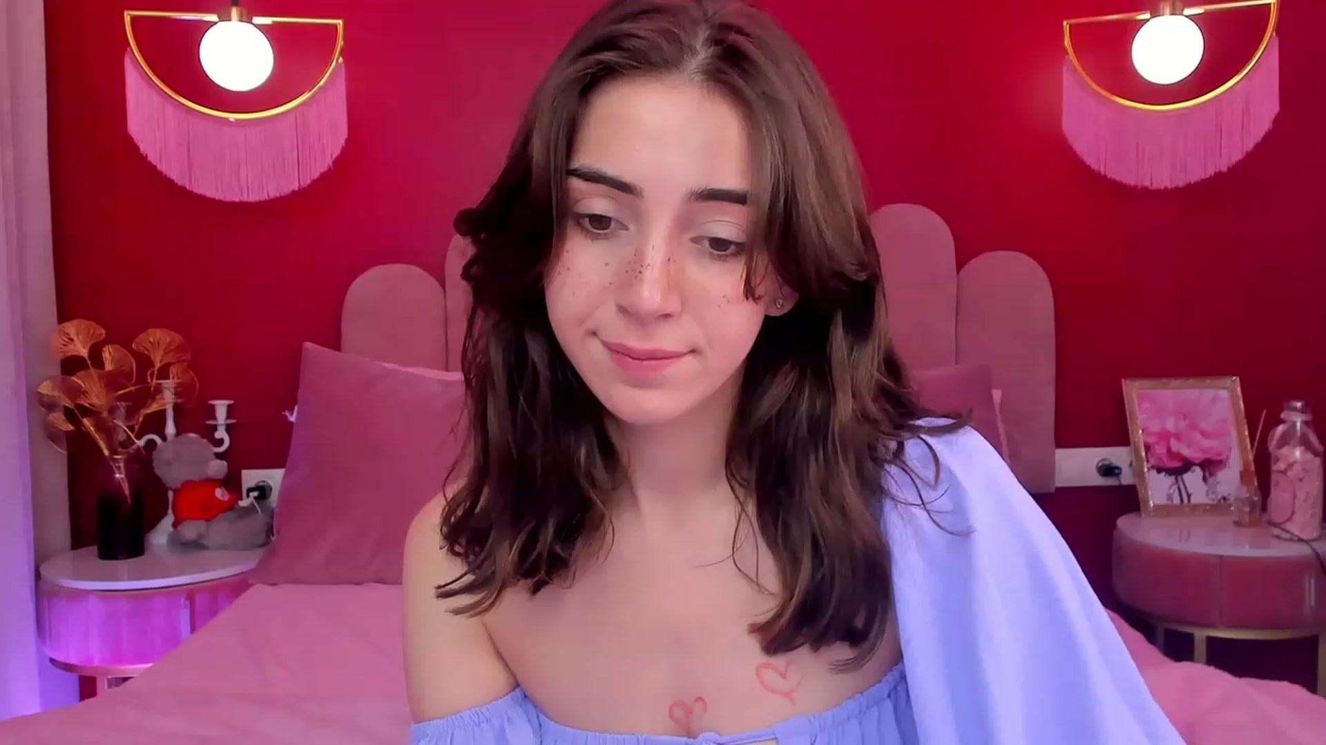Gallery image thumbnail from ElsaYoung's myfreecams stream on, 06/11/2023, 16:07 image 18 of 20