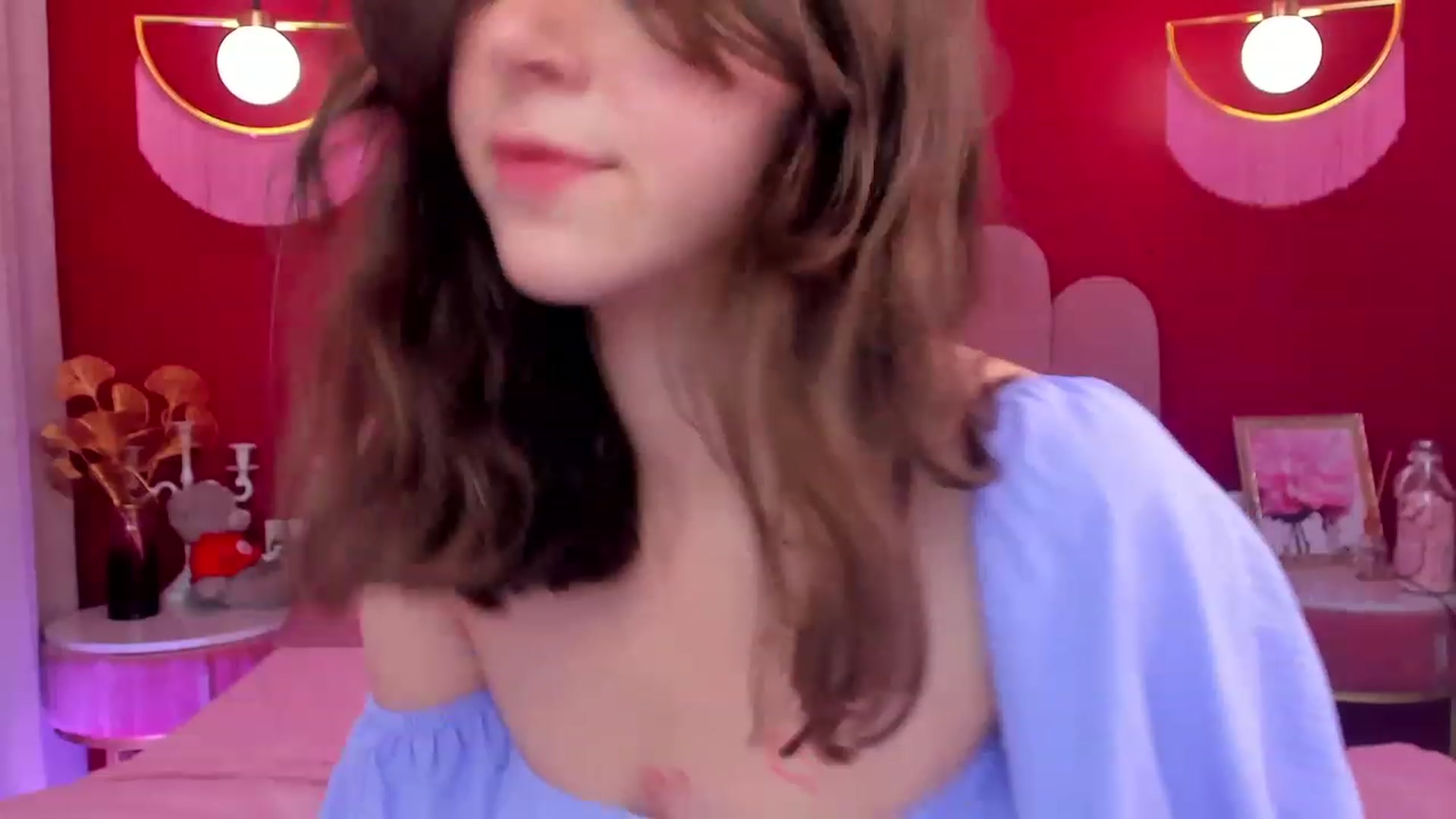 Gallery image thumbnail from ElsaYoung's myfreecams stream on, 06/11/2023, 16:07 image 6 of 20
