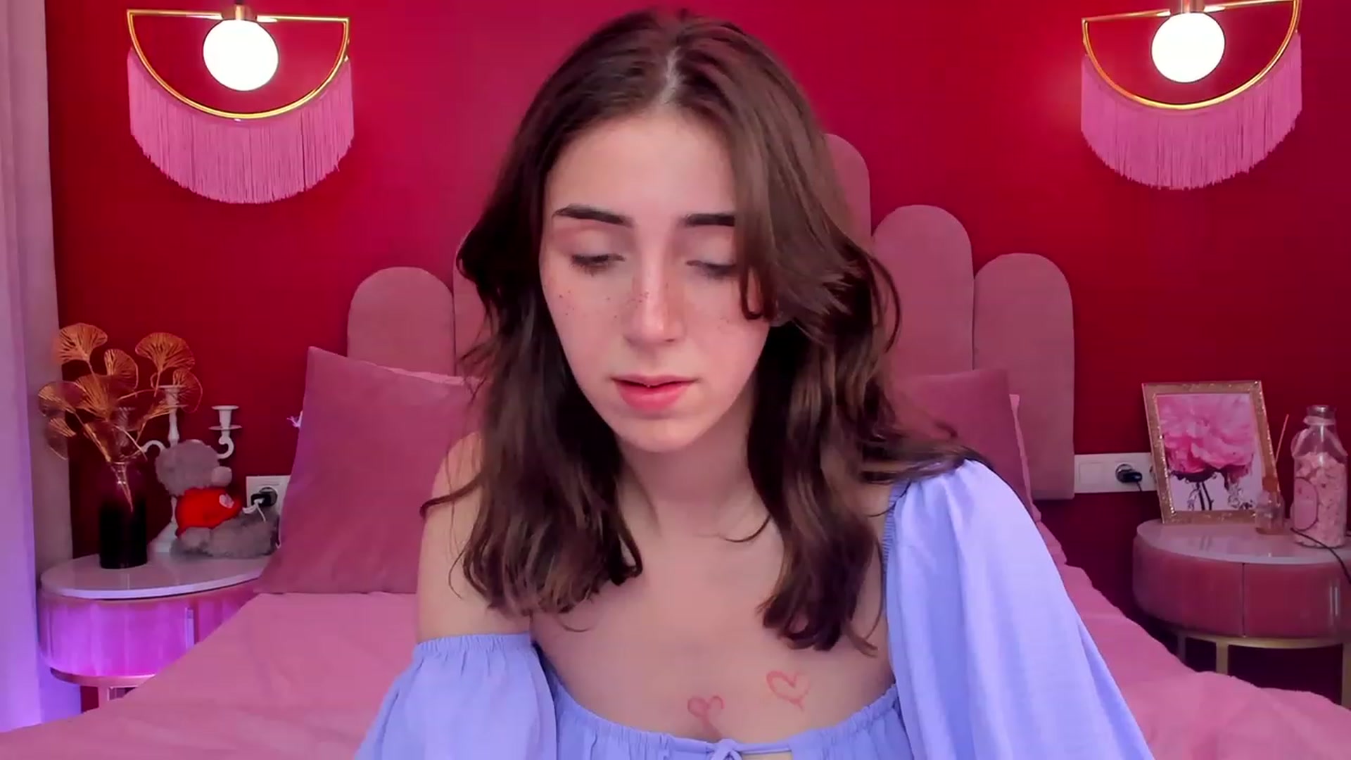 Gallery image thumbnail from ElsaYoung's myfreecams stream on, 06/11/2023, 16:07 image 11 of 20