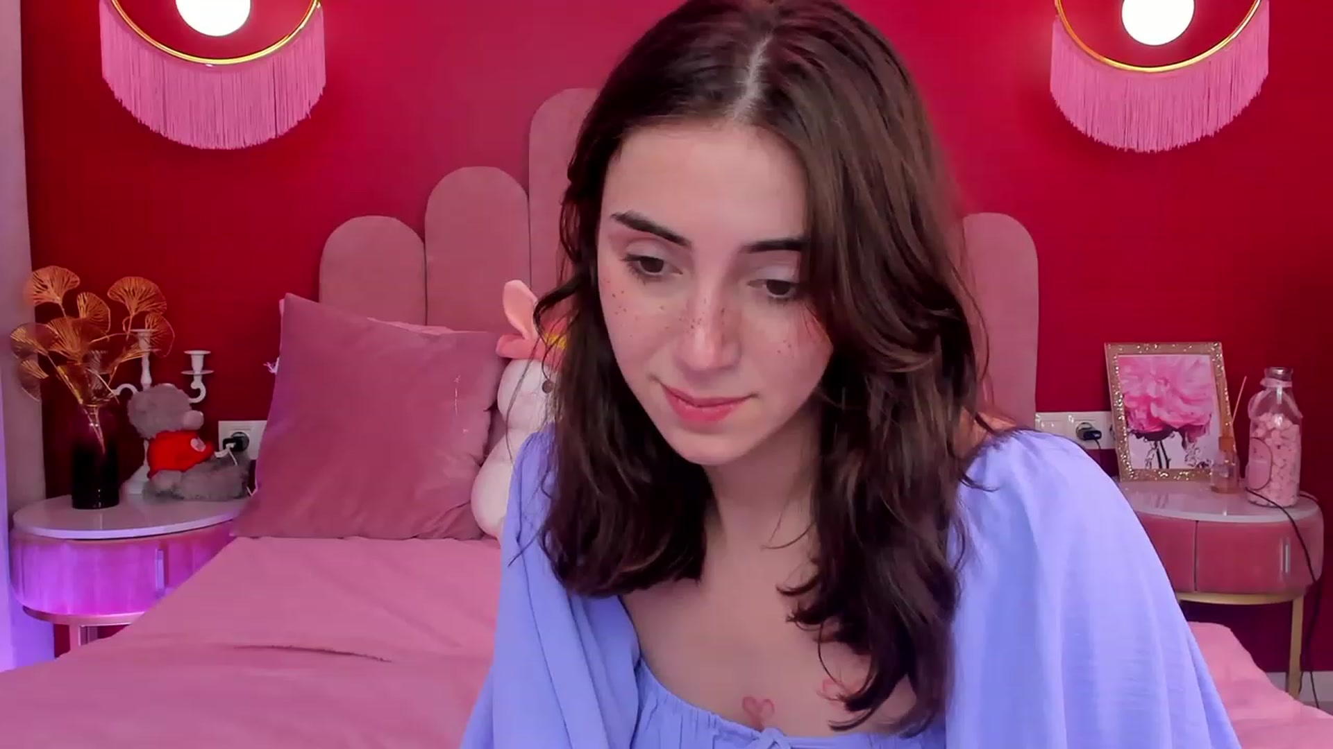 Gallery image thumbnail from ElsaYoung's myfreecams stream on, 06/11/2023, 16:07 image 1 of 20