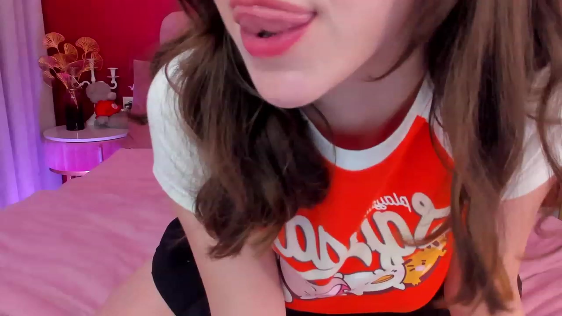 Gallery image thumbnail from ElsaYoung's myfreecams stream on, 06/13/2023, 13:56 image 20 of 20