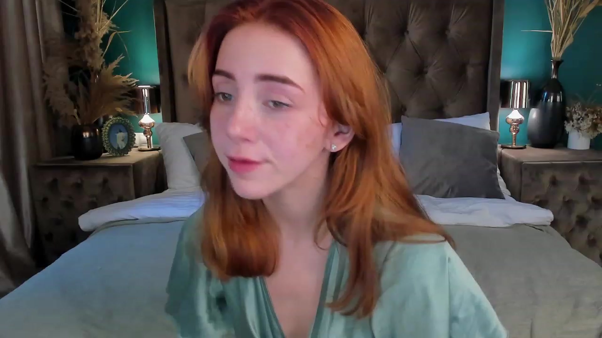 Gallery image thumbnail from ElsaYoung's myfreecams stream on, 06/16/2023, 06:45 image 14 of 20