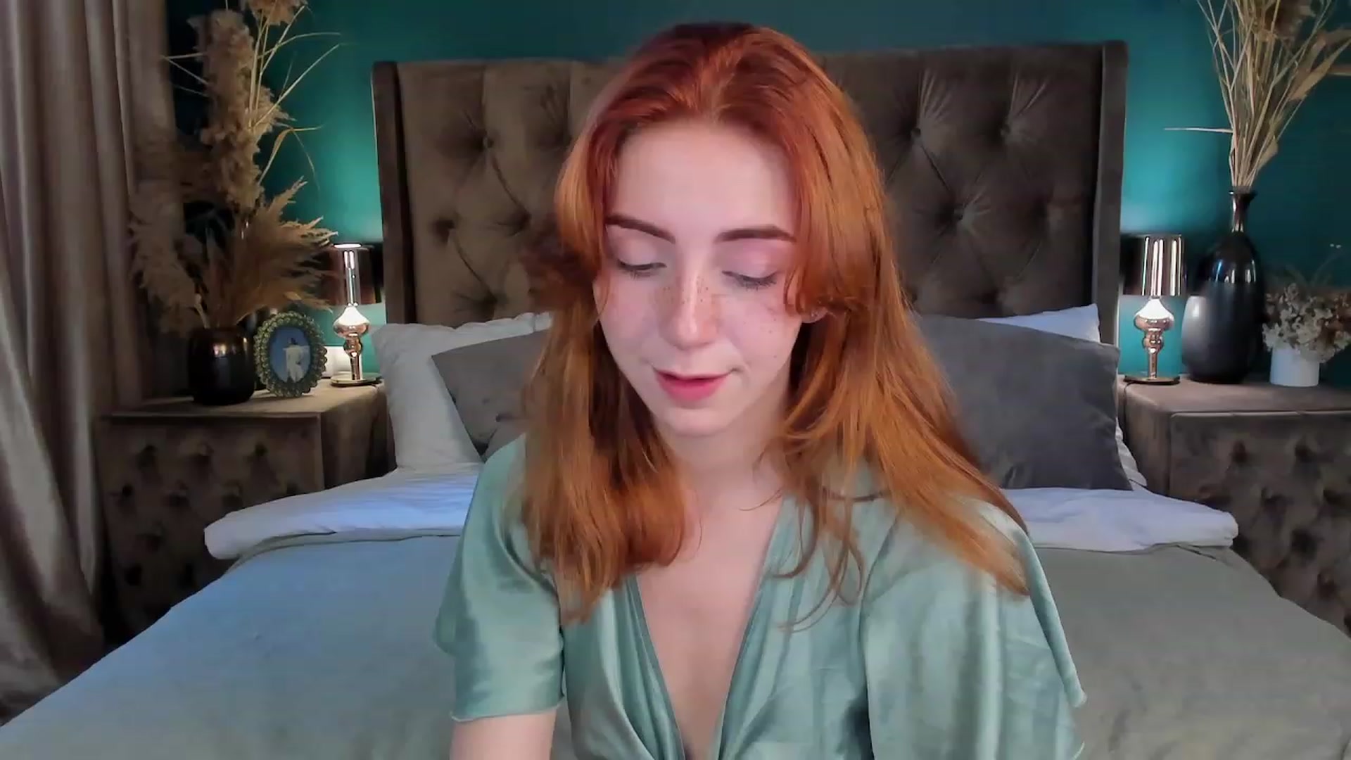 Gallery image thumbnail from ElsaYoung's myfreecams stream on, 06/16/2023, 06:45 image 7 of 20