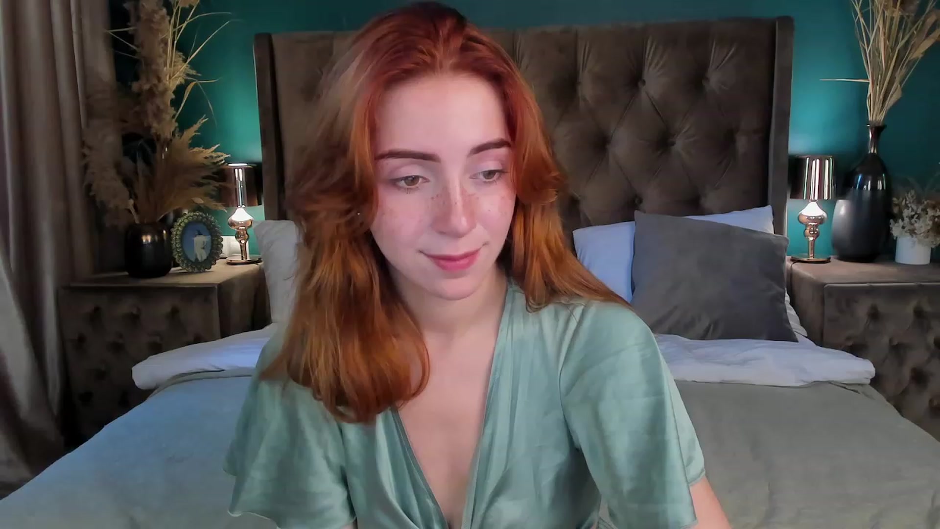 Gallery image thumbnail from ElsaYoung's myfreecams stream on, 06/16/2023, 06:45 image 19 of 20