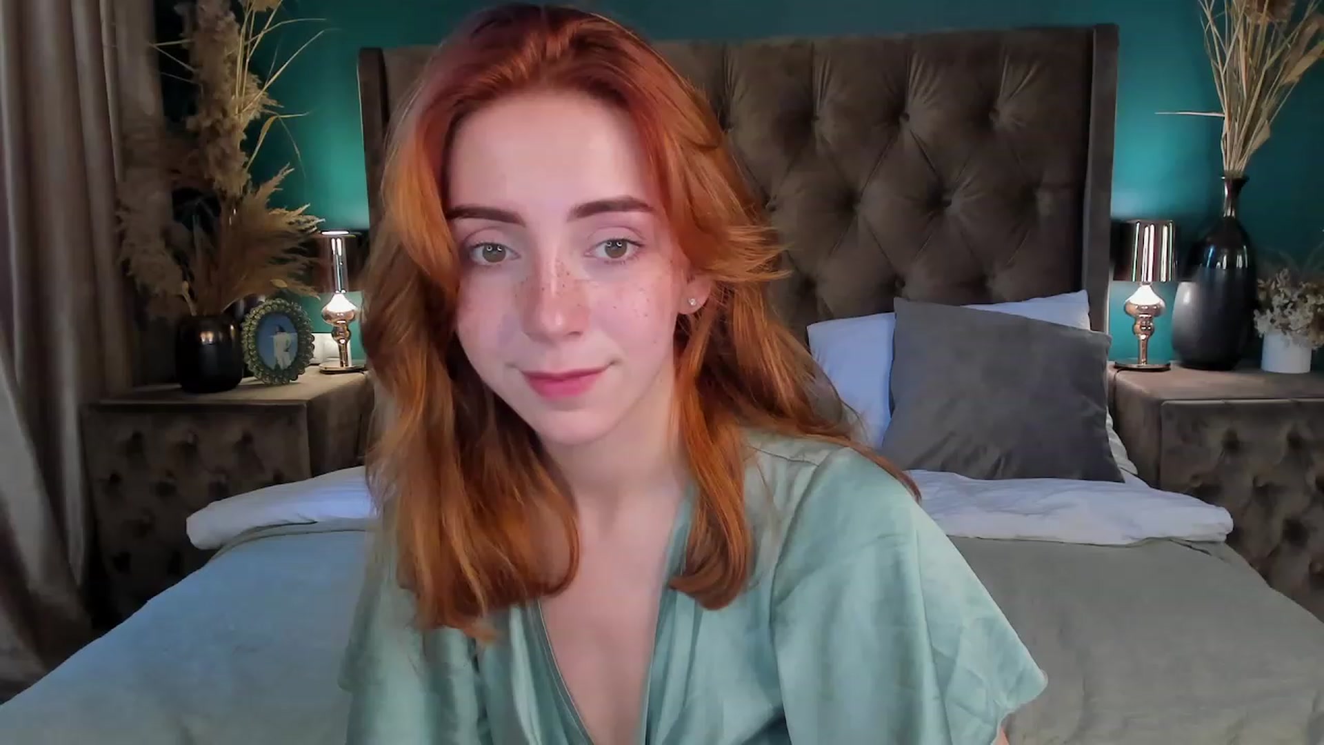 Gallery image thumbnail from ElsaYoung's myfreecams stream on, 06/16/2023, 06:45 image 17 of 20