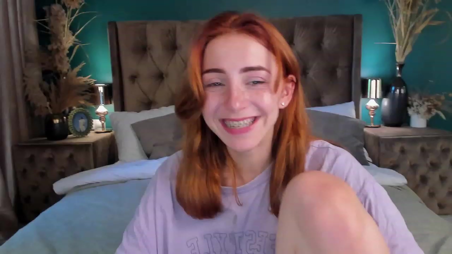 Gallery image thumbnail from ElsaYoung's myfreecams stream on, 06/16/2023, 09:10 image 10 of 20