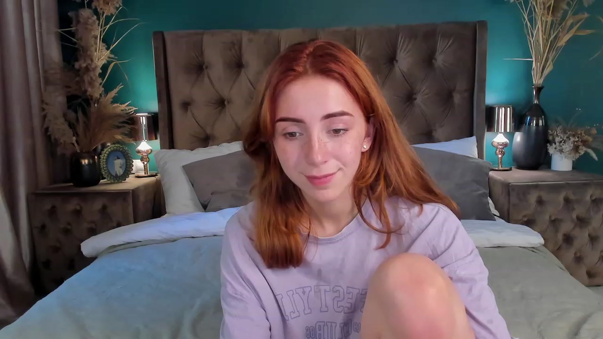 Gallery image thumbnail from ElsaYoung's myfreecams stream on, 06/16/2023, 09:10 image 3 of 20