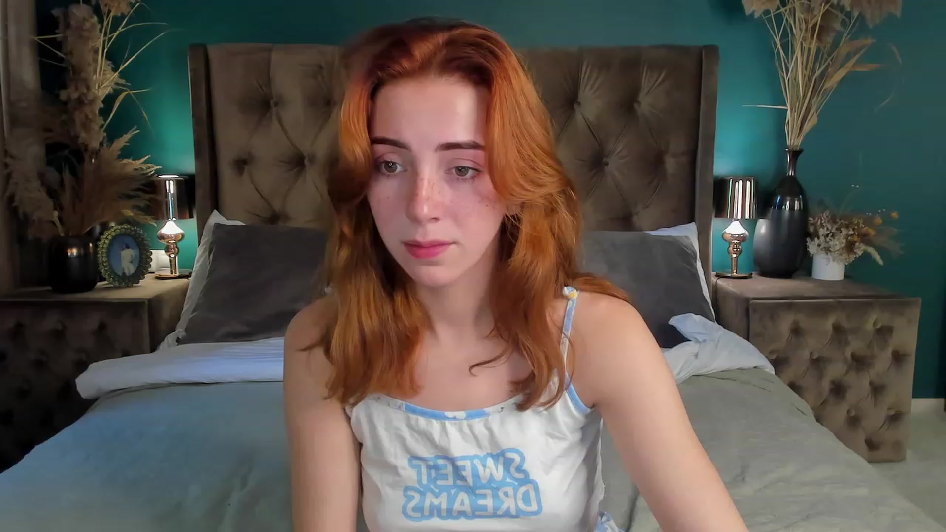 Gallery image thumbnail from ElsaYoung's myfreecams stream on, 06/17/2023, 06:25 image 15 of 20