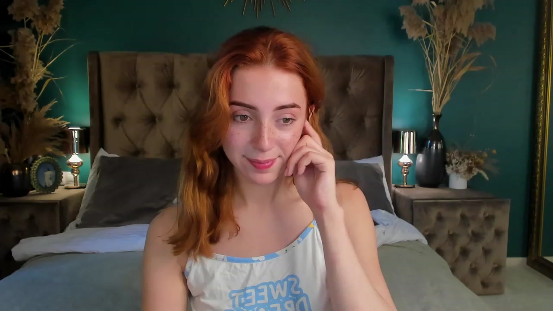 Gallery image thumbnail from ElsaYoung's myfreecams stream on, 06/17/2023, 06:40 image 18 of 20