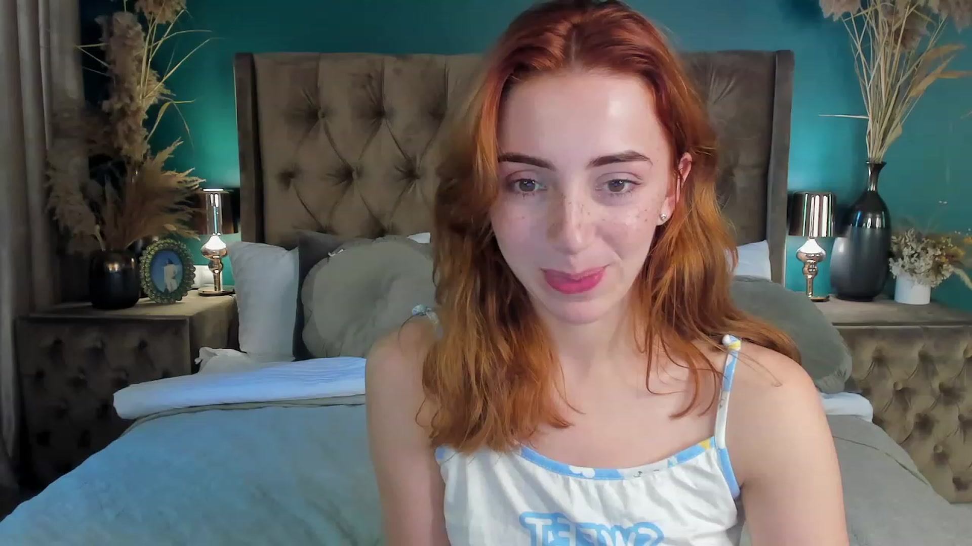 Gallery image thumbnail from ElsaYoung's myfreecams stream on, 06/17/2023, 09:35 image 4 of 20