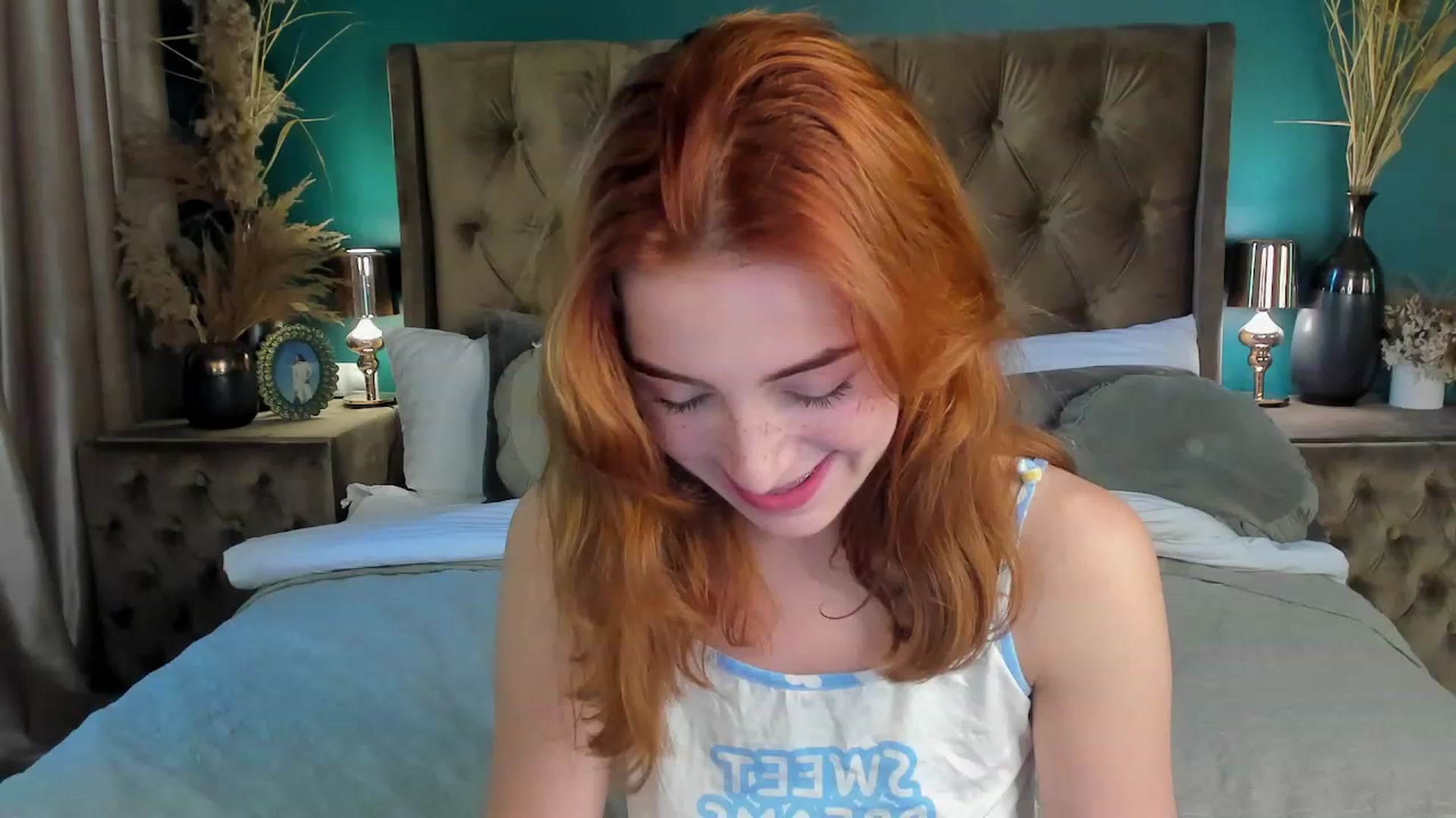 Gallery image thumbnail from ElsaYoung's myfreecams stream on, 06/17/2023, 09:35 image 1 of 20