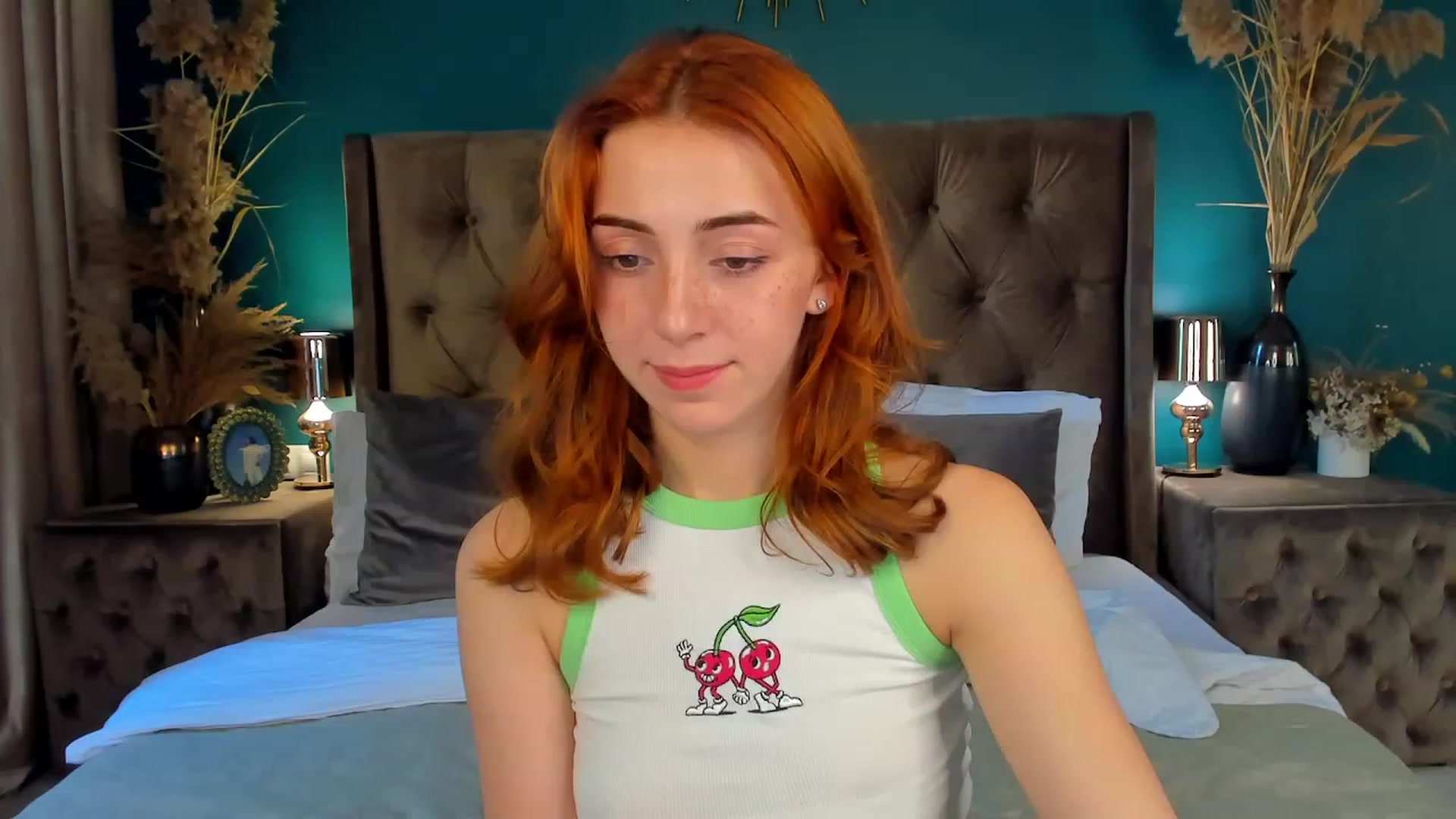 Gallery image thumbnail from ElsaYoung's myfreecams stream on, 06/20/2023, 07:14 image 17 of 20