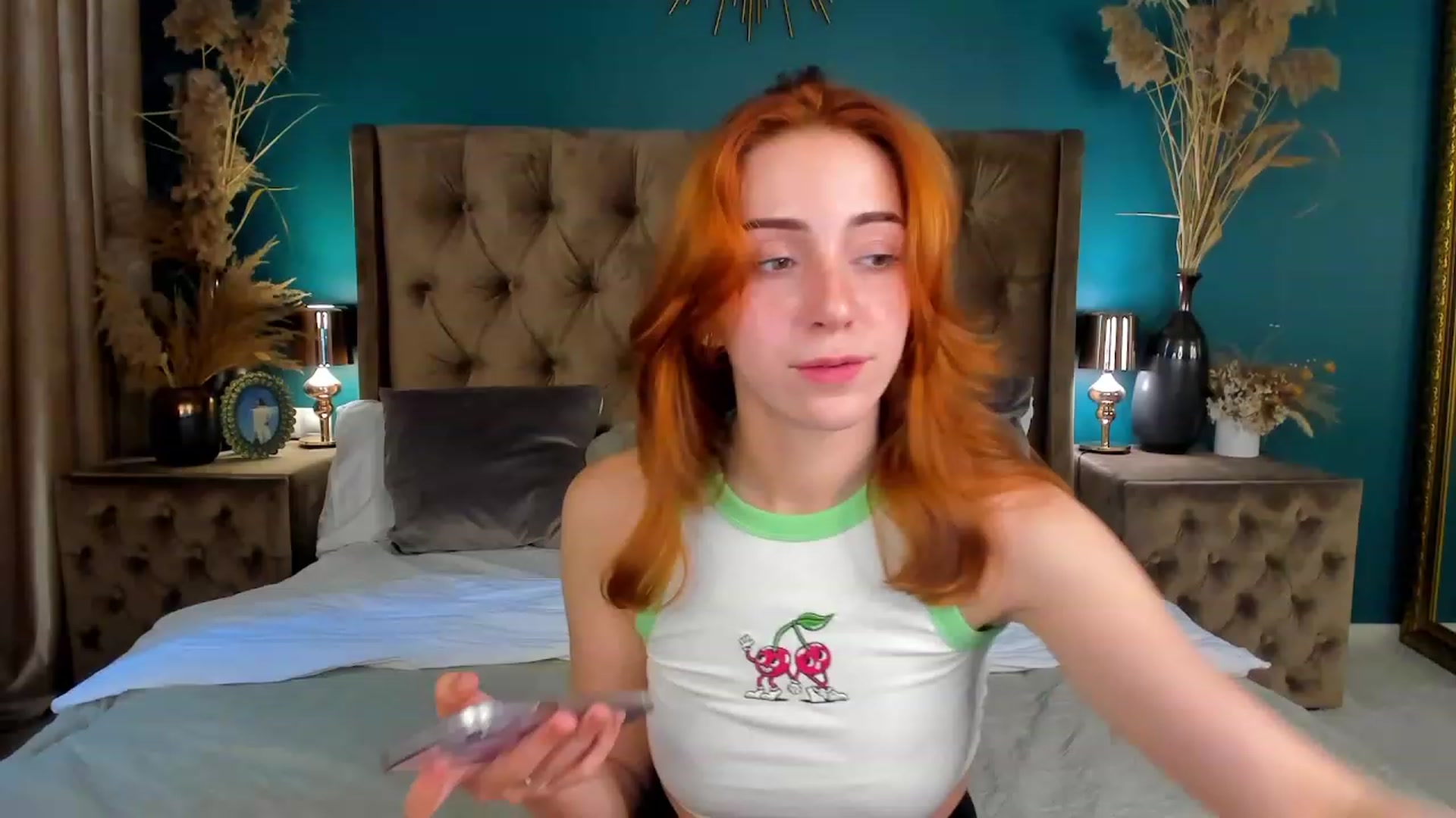 Gallery image thumbnail from ElsaYoung's myfreecams stream on, 06/20/2023, 11:23 image 12 of 20