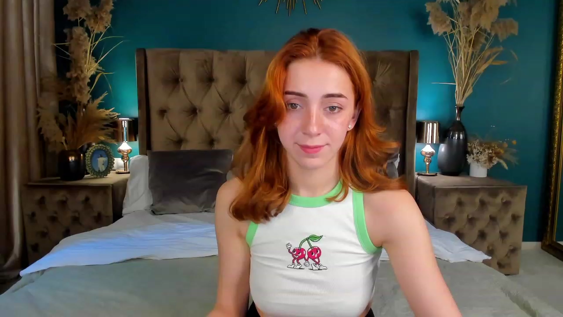 Gallery image thumbnail from ElsaYoung's myfreecams stream on, 06/20/2023, 11:23 image 16 of 20