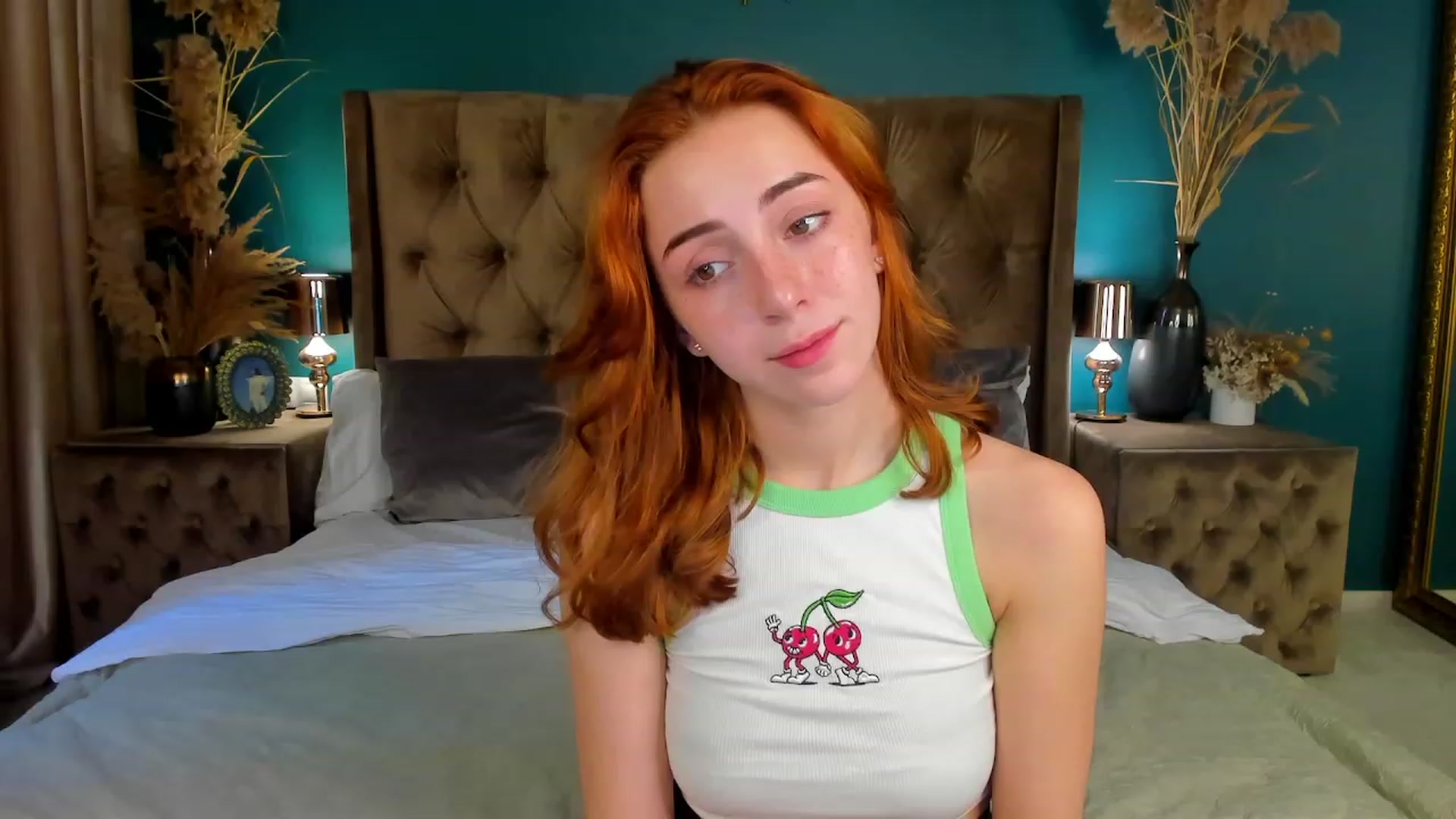 Gallery image thumbnail from ElsaYoung's myfreecams stream on, 06/20/2023, 11:59 image 3 of 20