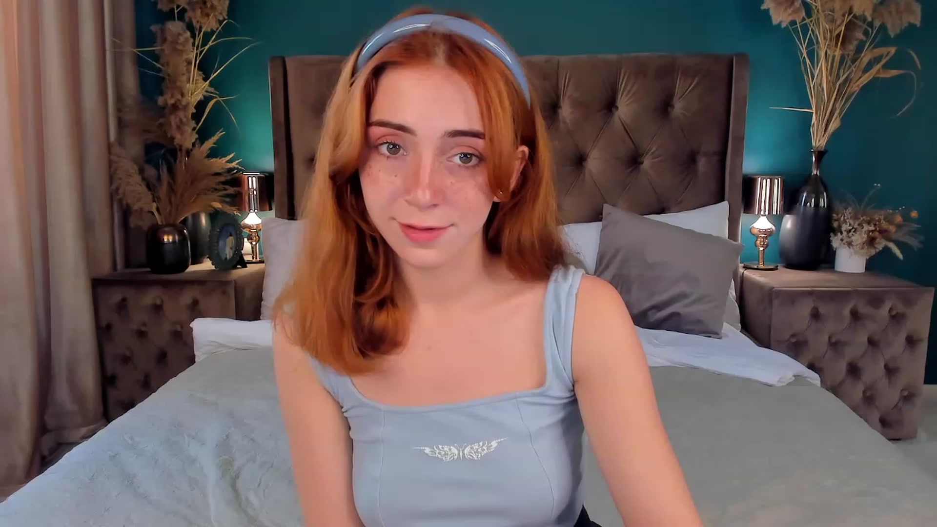 Gallery image thumbnail from ElsaYoung's myfreecams stream on, 06/22/2023, 13:11 image 20 of 20