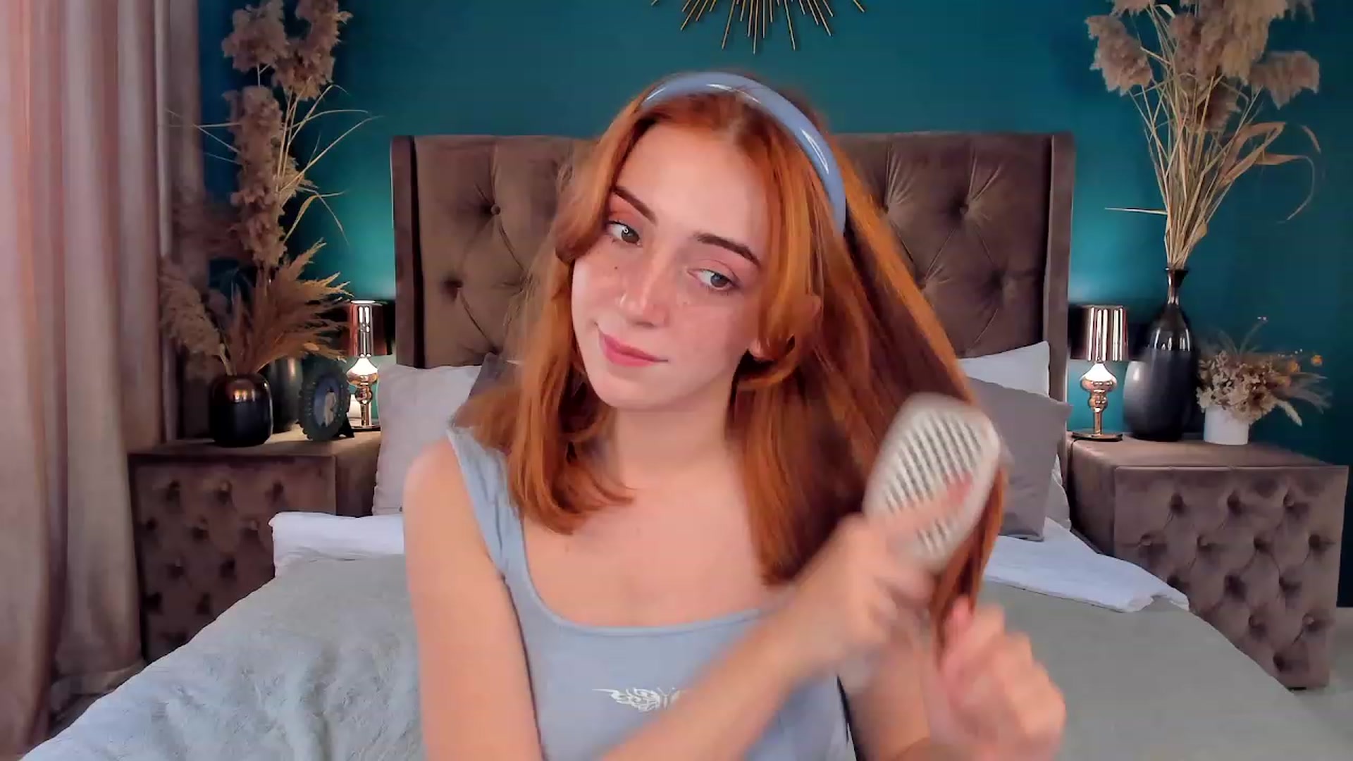 Gallery image thumbnail from ElsaYoung's myfreecams stream on, 06/22/2023, 14:31 image 1 of 20