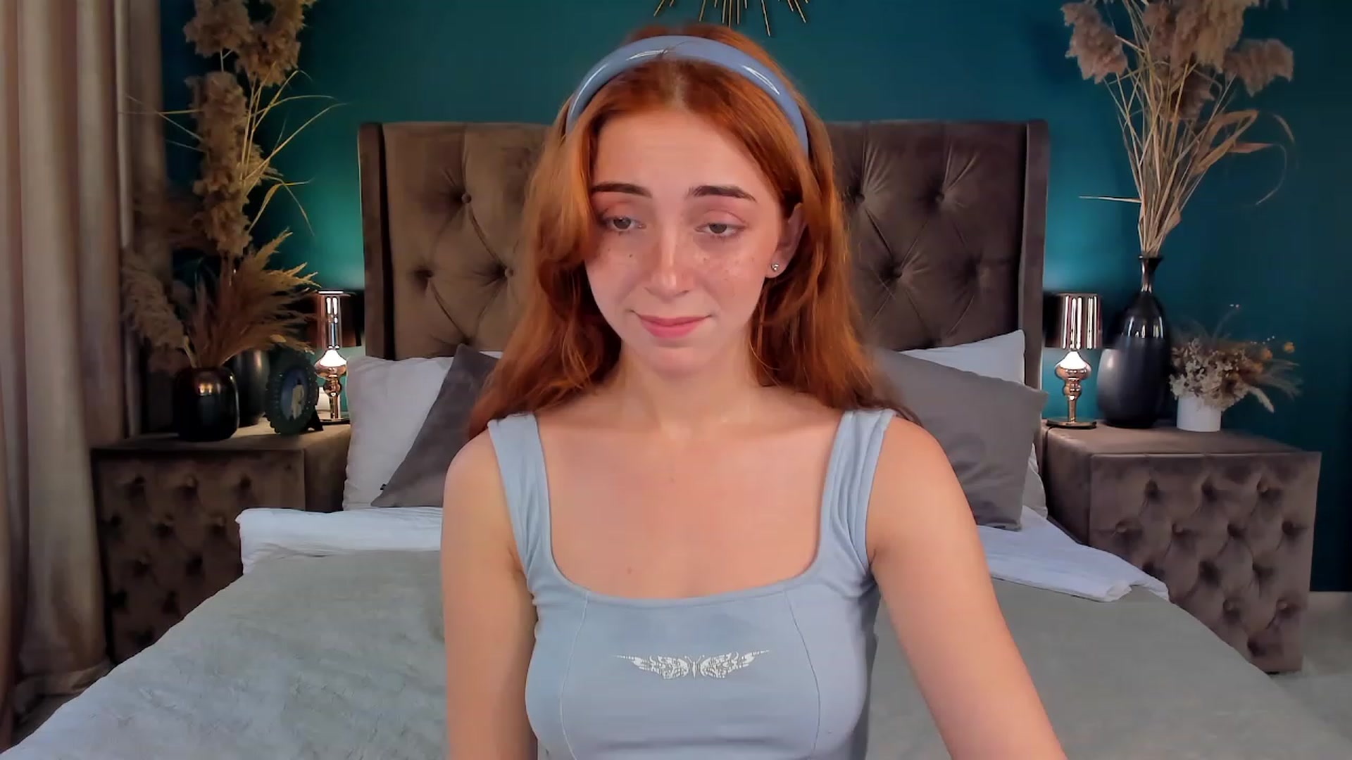 Gallery image thumbnail from ElsaYoung's myfreecams stream on, 06/22/2023, 14:31 image 11 of 20