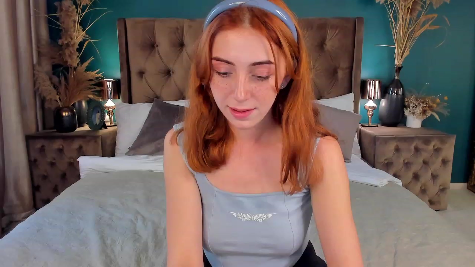 Gallery image thumbnail from ElsaYoung's myfreecams stream on, 06/22/2023, 14:31 image 20 of 20