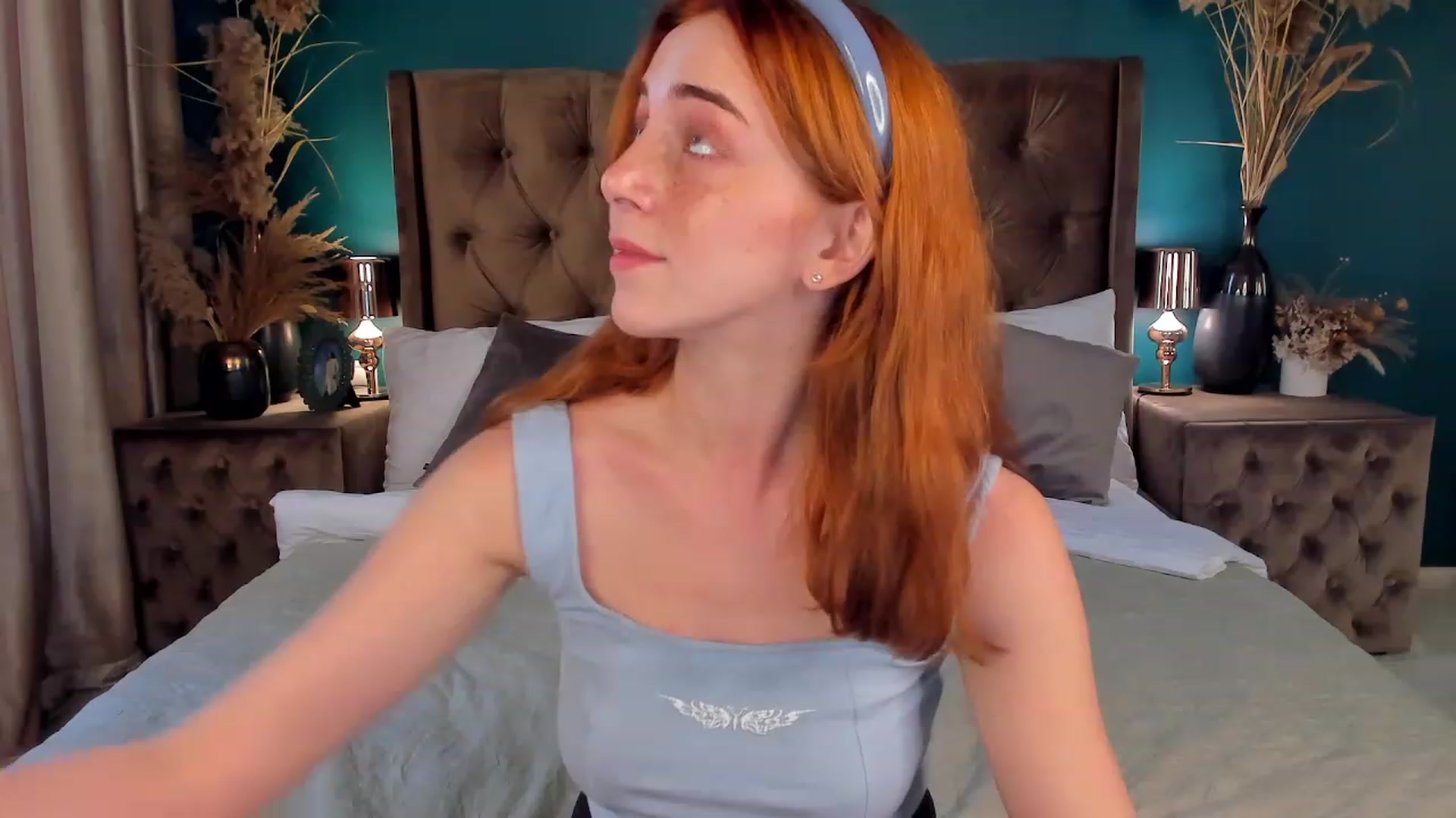 Gallery image thumbnail from ElsaYoung's myfreecams stream on, 06/22/2023, 14:31 image 18 of 20