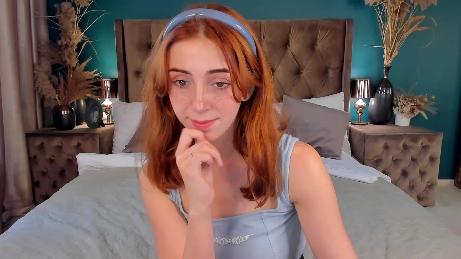 Gallery image thumbnail from ElsaYoung's myfreecams stream on, 06/22/2023, 15:45 image 1 of 20