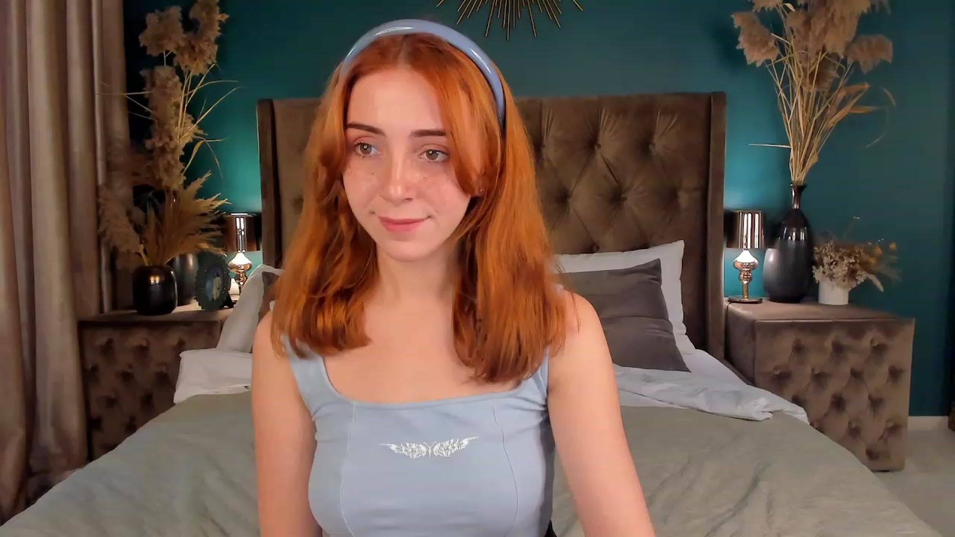 Gallery image thumbnail from ElsaYoung's myfreecams stream on, 06/22/2023, 17:05 image 19 of 20