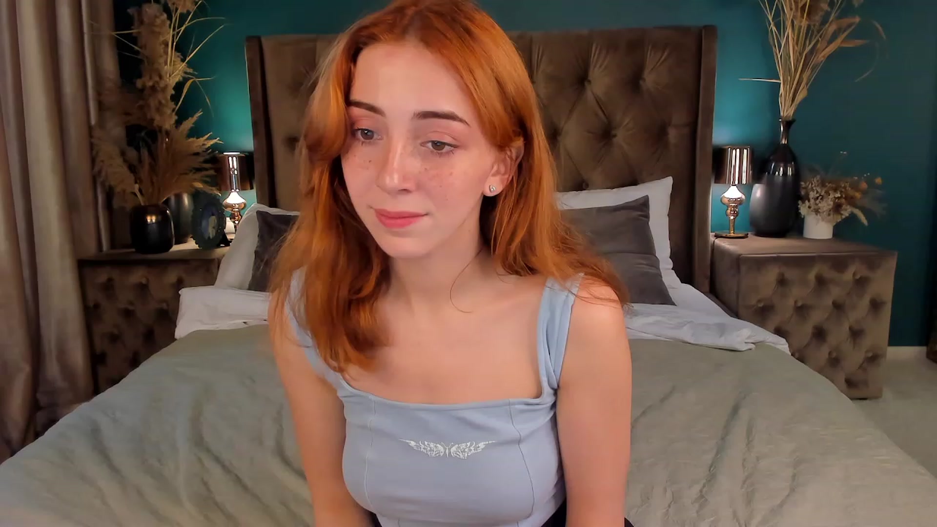 Gallery image thumbnail from ElsaYoung's myfreecams stream on, 06/22/2023, 17:05 image 14 of 20