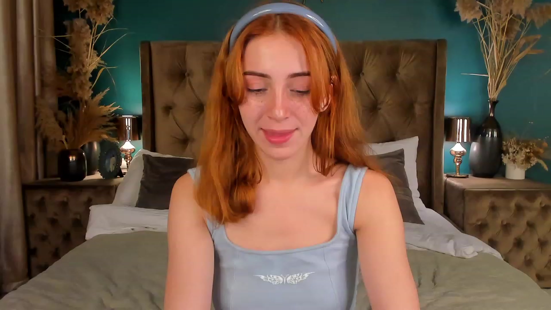 Gallery image thumbnail from ElsaYoung's myfreecams stream on, 06/22/2023, 17:59 image 11 of 20