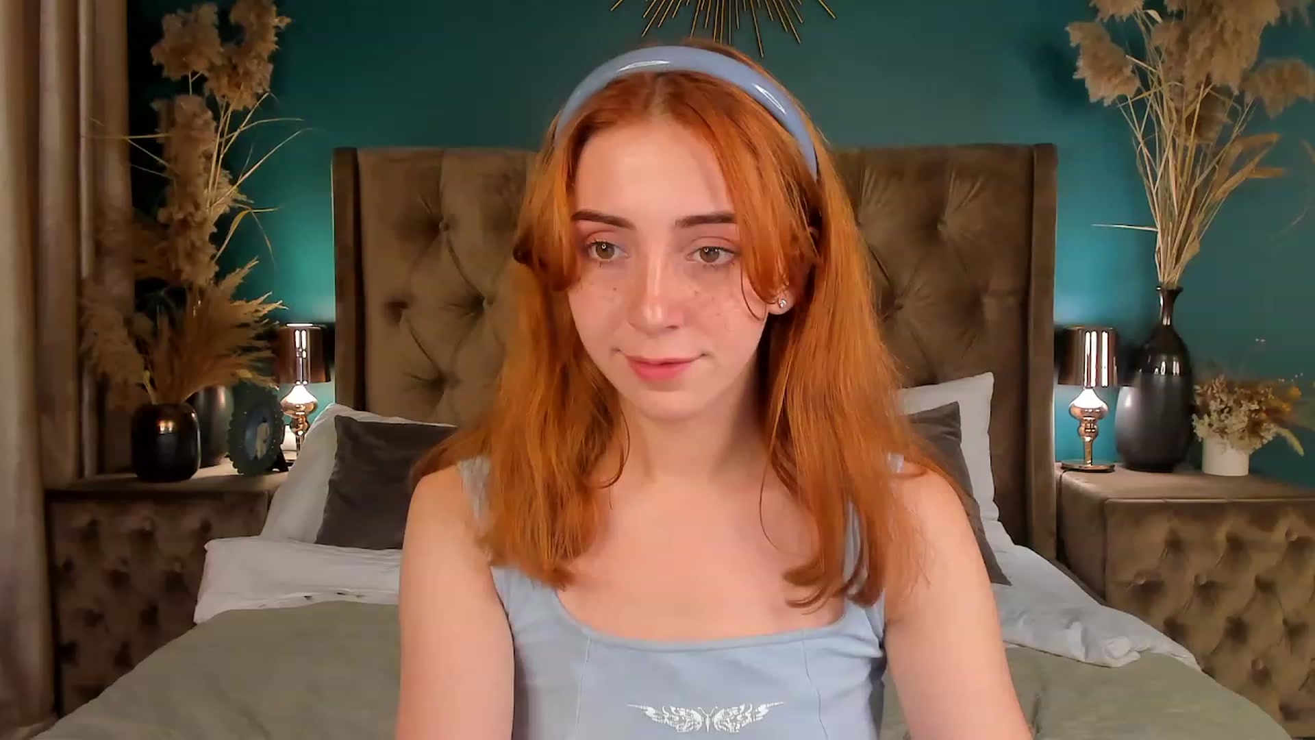 Gallery image thumbnail from ElsaYoung's myfreecams stream on, 06/22/2023, 17:59 image 10 of 20