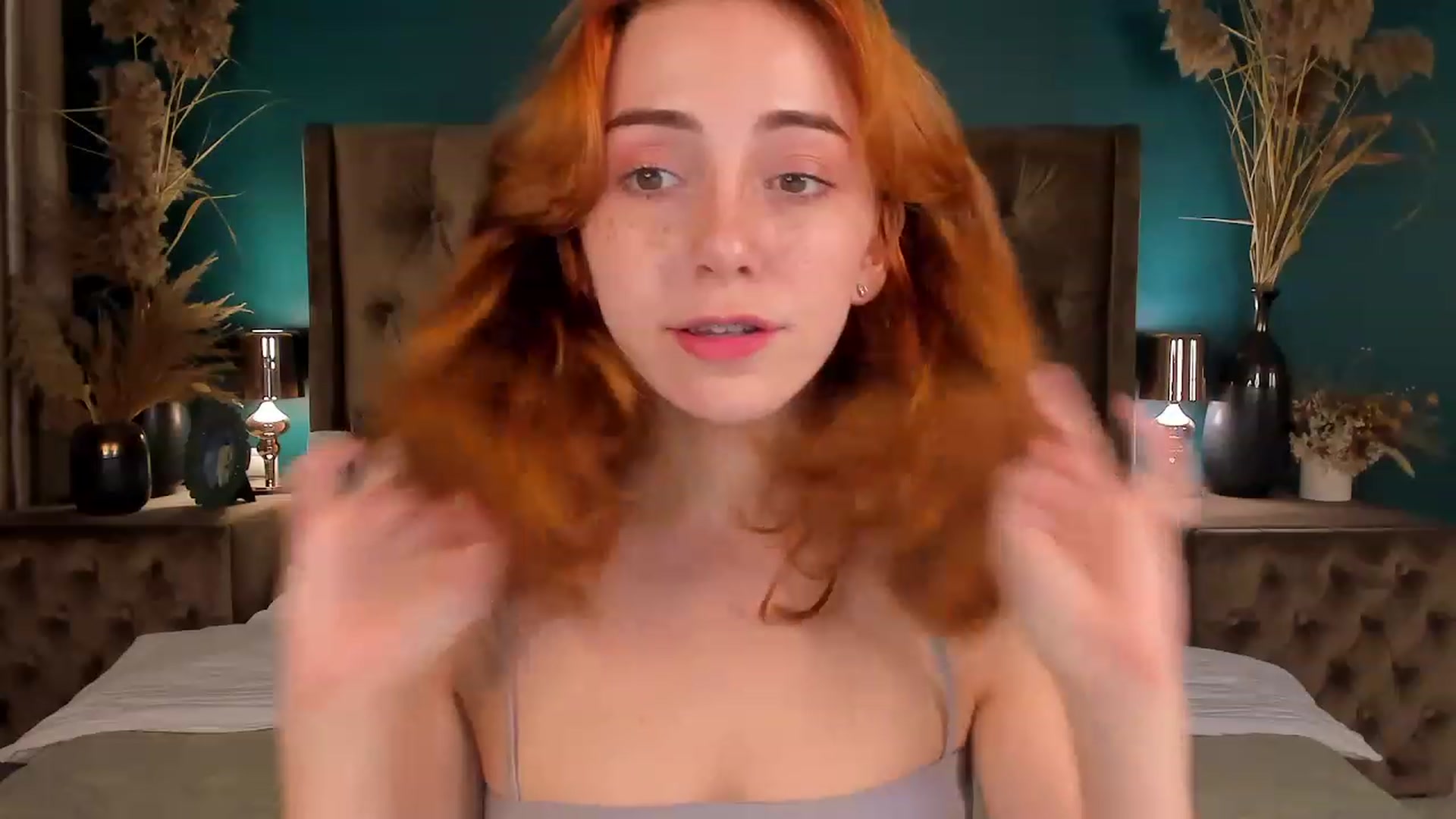 Gallery image thumbnail from ElsaYoung's myfreecams stream on, 06/22/2023, 19:06 image 17 of 20