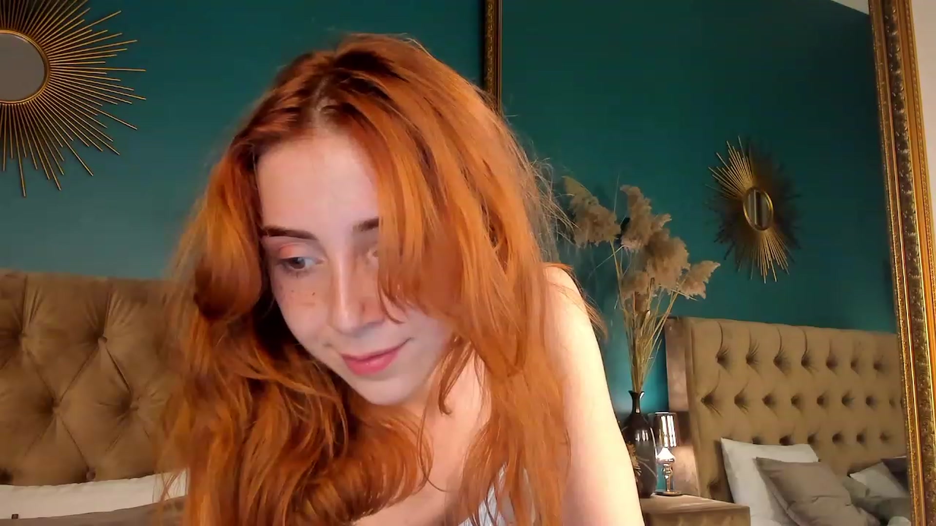 Gallery image thumbnail from ElsaYoung's myfreecams stream on, 06/22/2023, 19:06 image 9 of 20