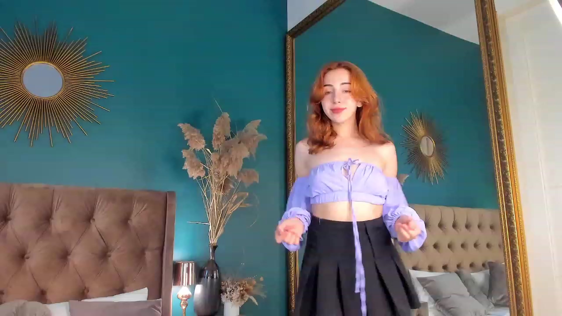 Gallery image thumbnail from ElsaYoung's myfreecams stream on, 06/23/2023, 09:05 image 4 of 20