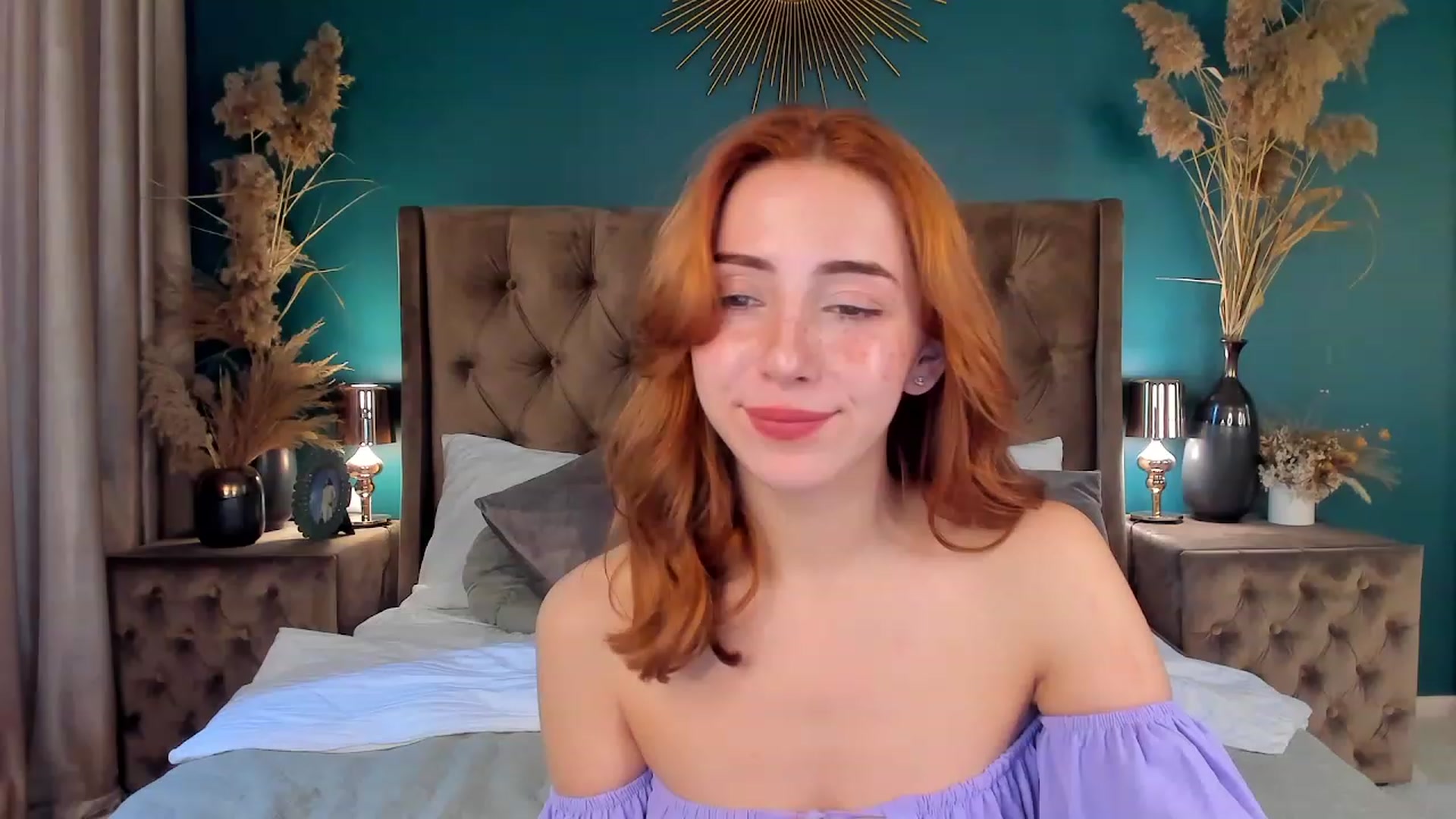 Gallery image thumbnail from ElsaYoung's myfreecams stream on, 06/23/2023, 09:05 image 7 of 20