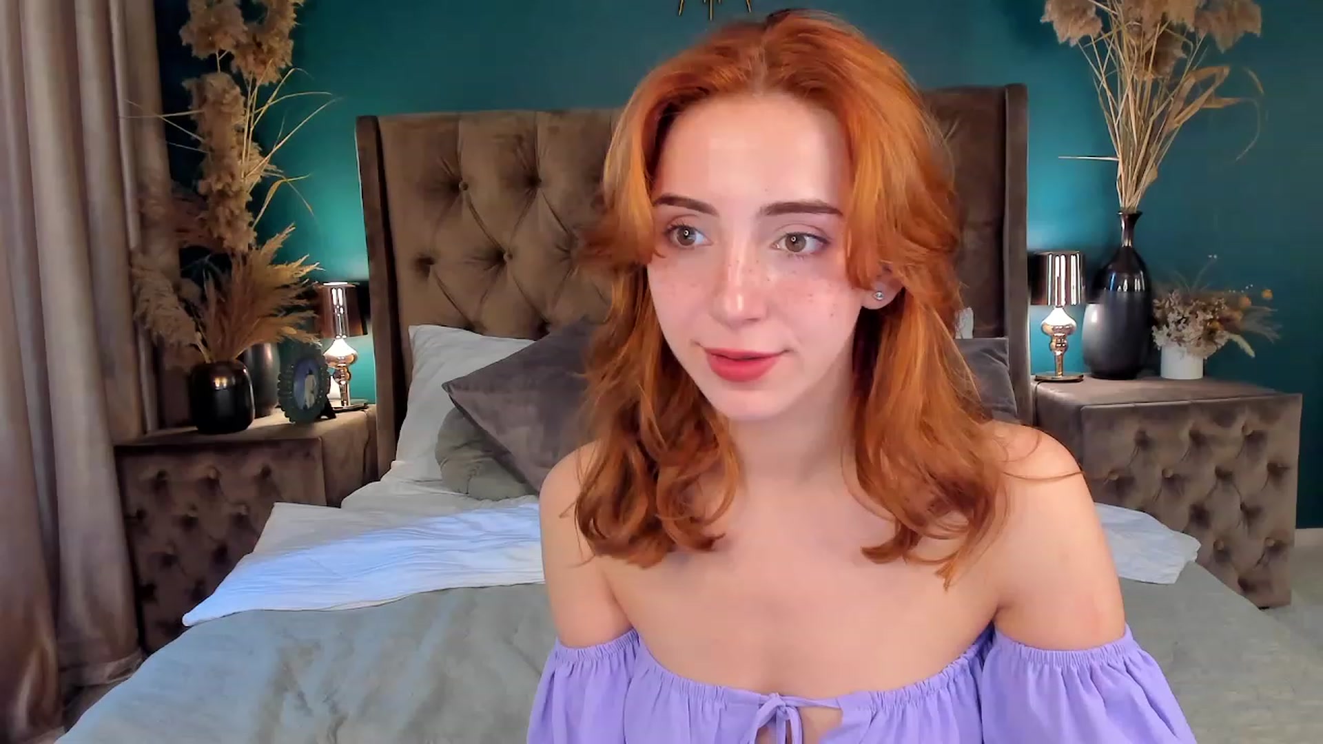 Gallery image thumbnail from ElsaYoung's myfreecams stream on, 06/23/2023, 09:05 image 10 of 20