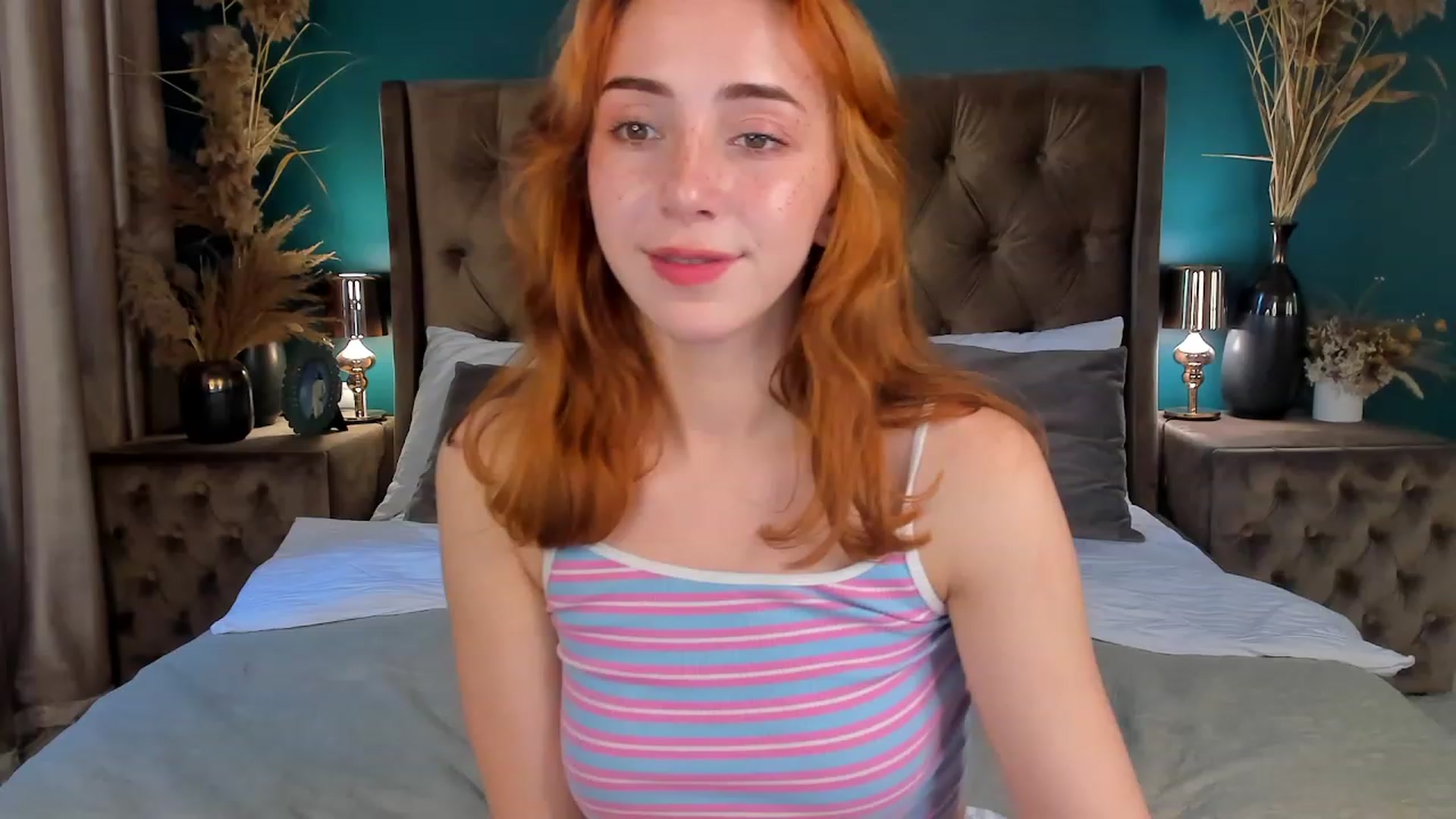 Gallery image thumbnail from ElsaYoung's myfreecams stream on, 06/24/2023, 06:09 image 13 of 20